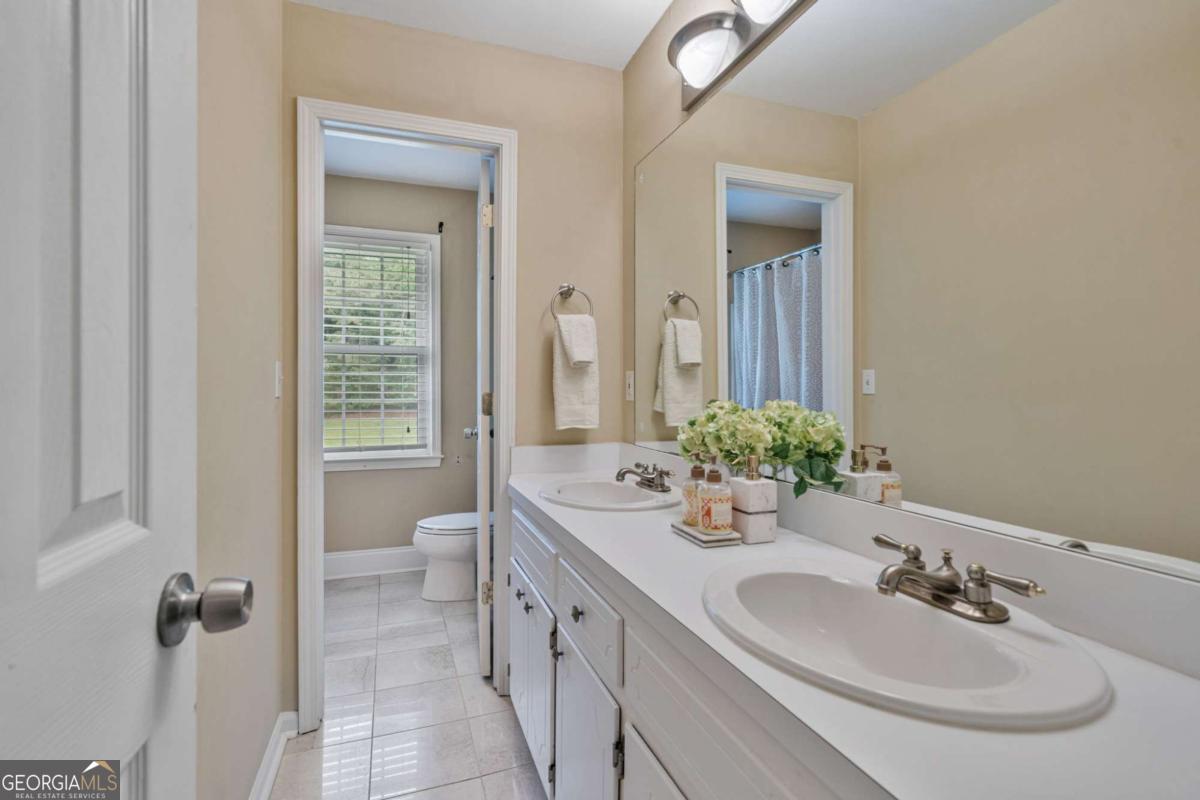 1777 E Gate Trail Property Photo 26