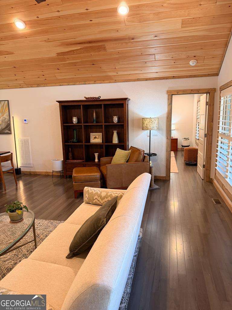 105 Loftis Mountain Road Property Photo 15