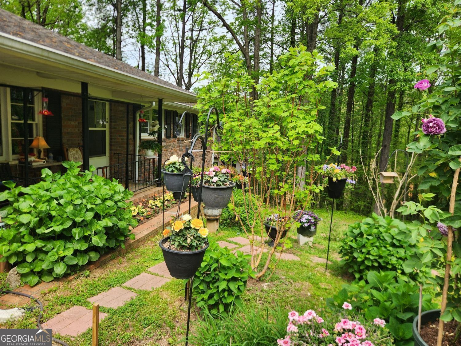 108 Woodland Street Property Photo 3