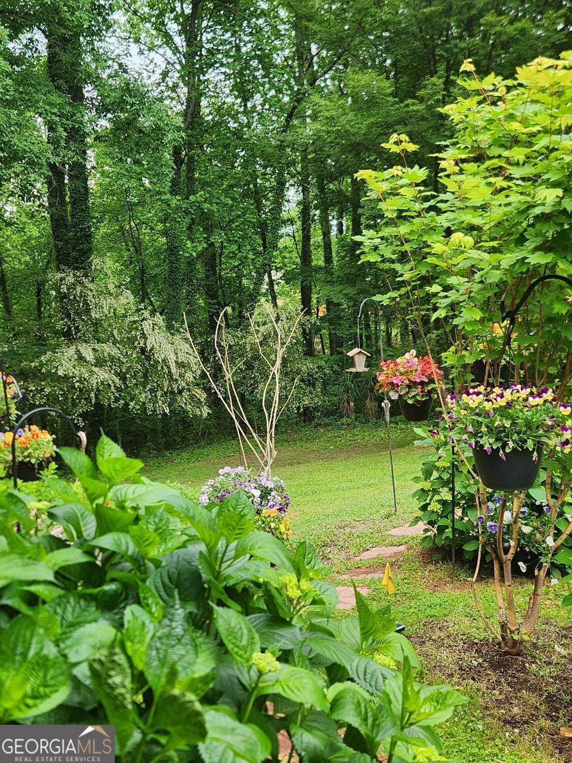 108 Woodland Street Property Photo 4