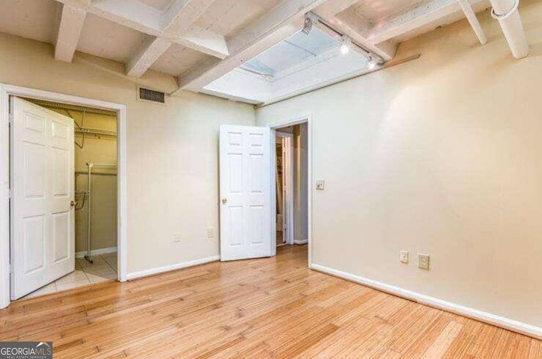 32 Peachtree # 1705 Property Photo 7