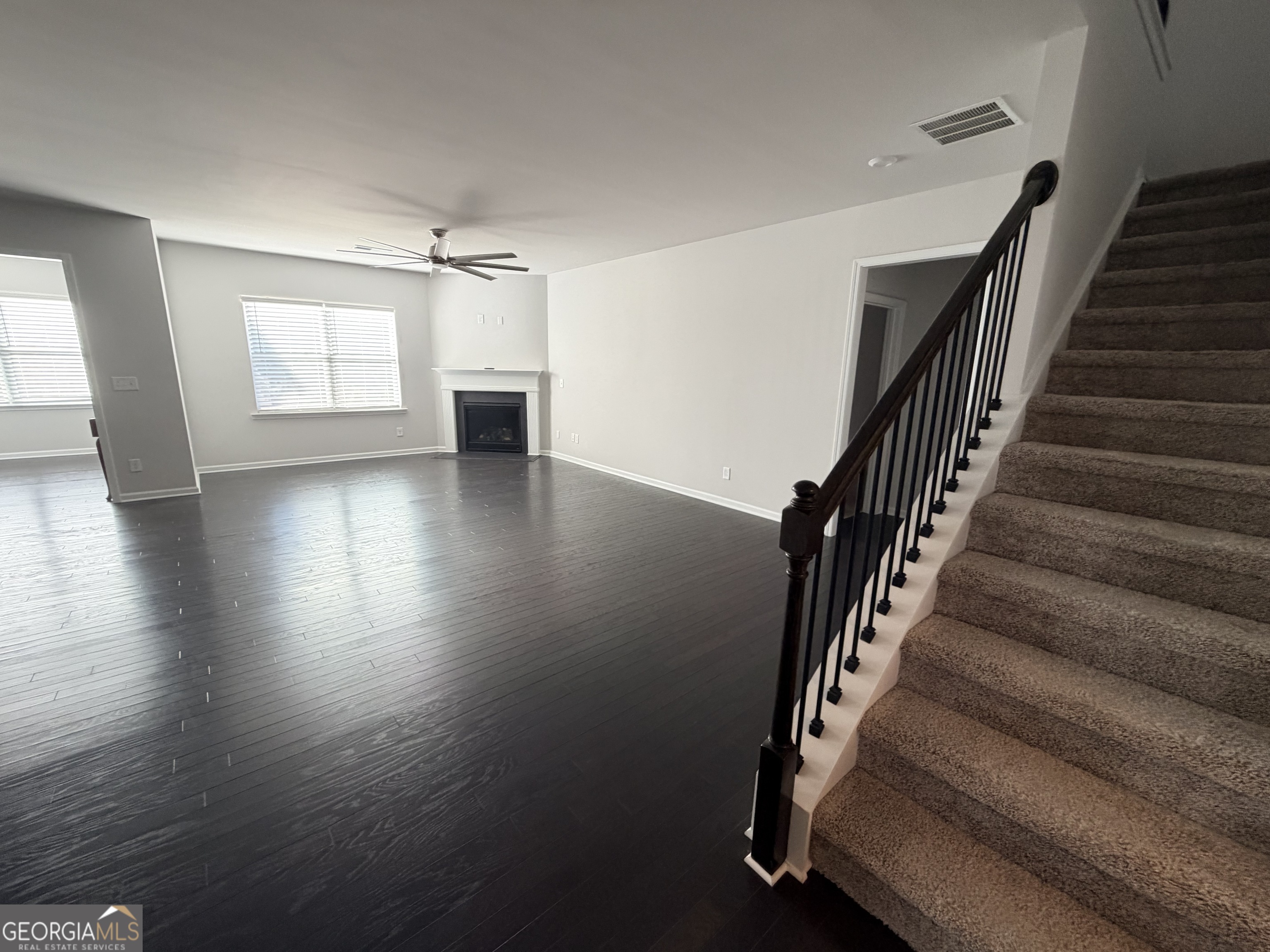 3283 Lowell Road Property Photo 6