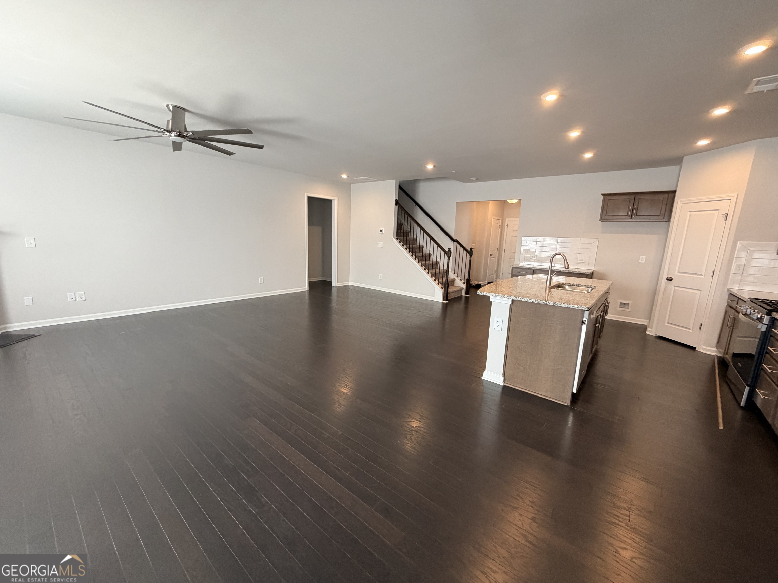 3283 Lowell Road Property Photo 10