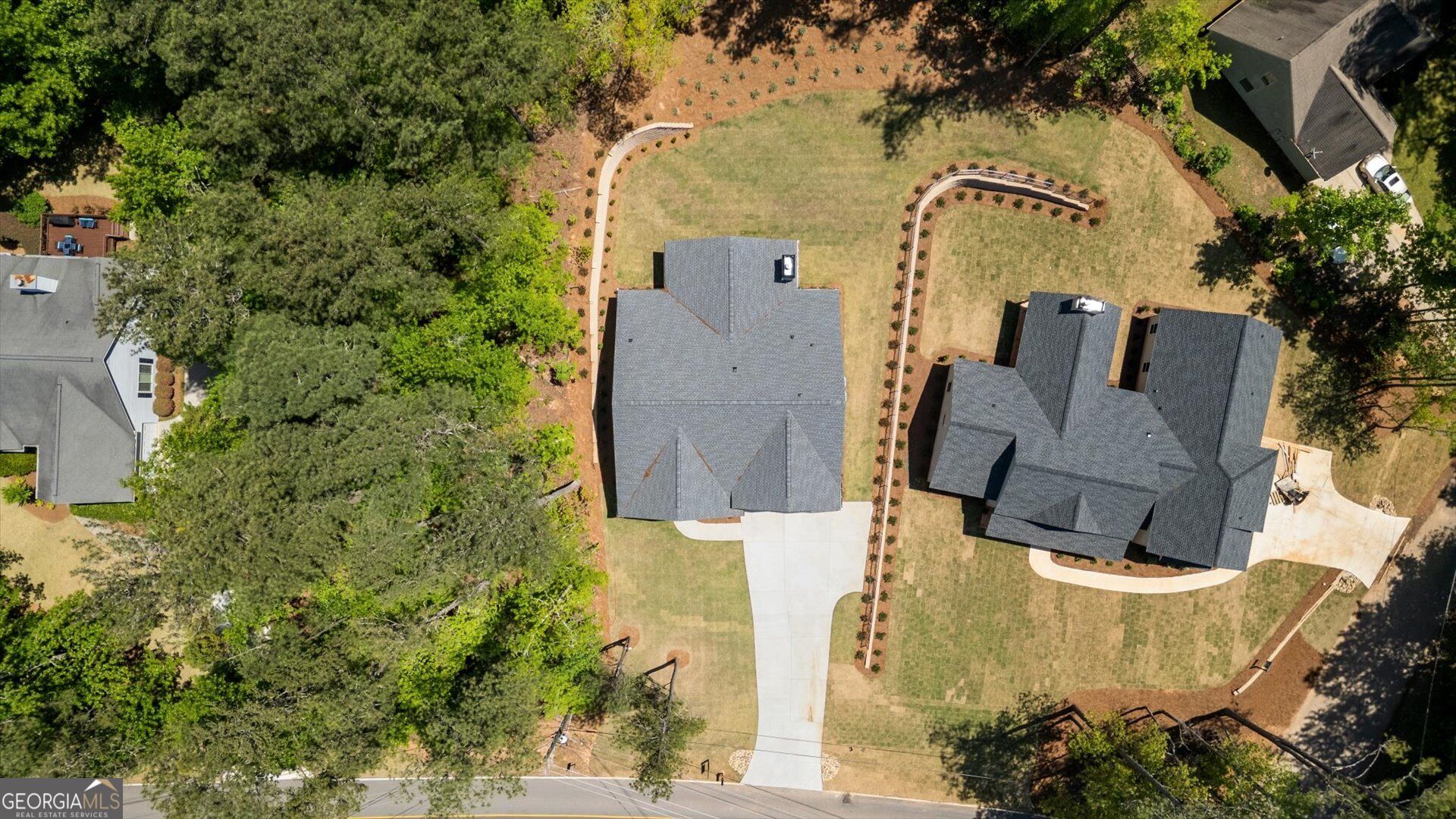 10041 Lakeview Parkway Property Photo 43