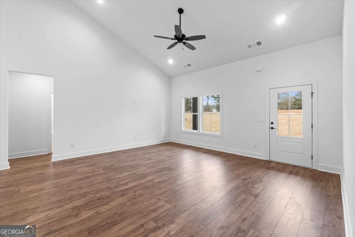 114 Henson Drive Property Photo 5
