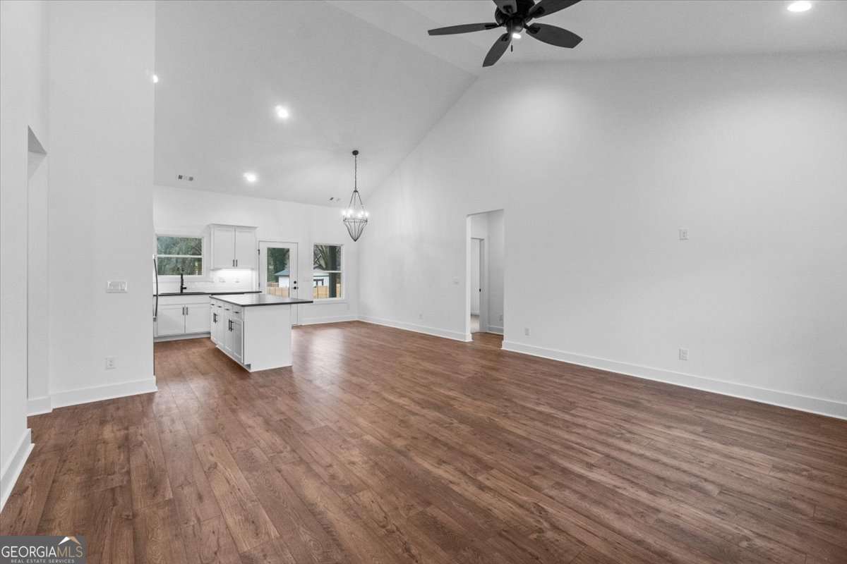 114 Henson Drive Property Photo 6