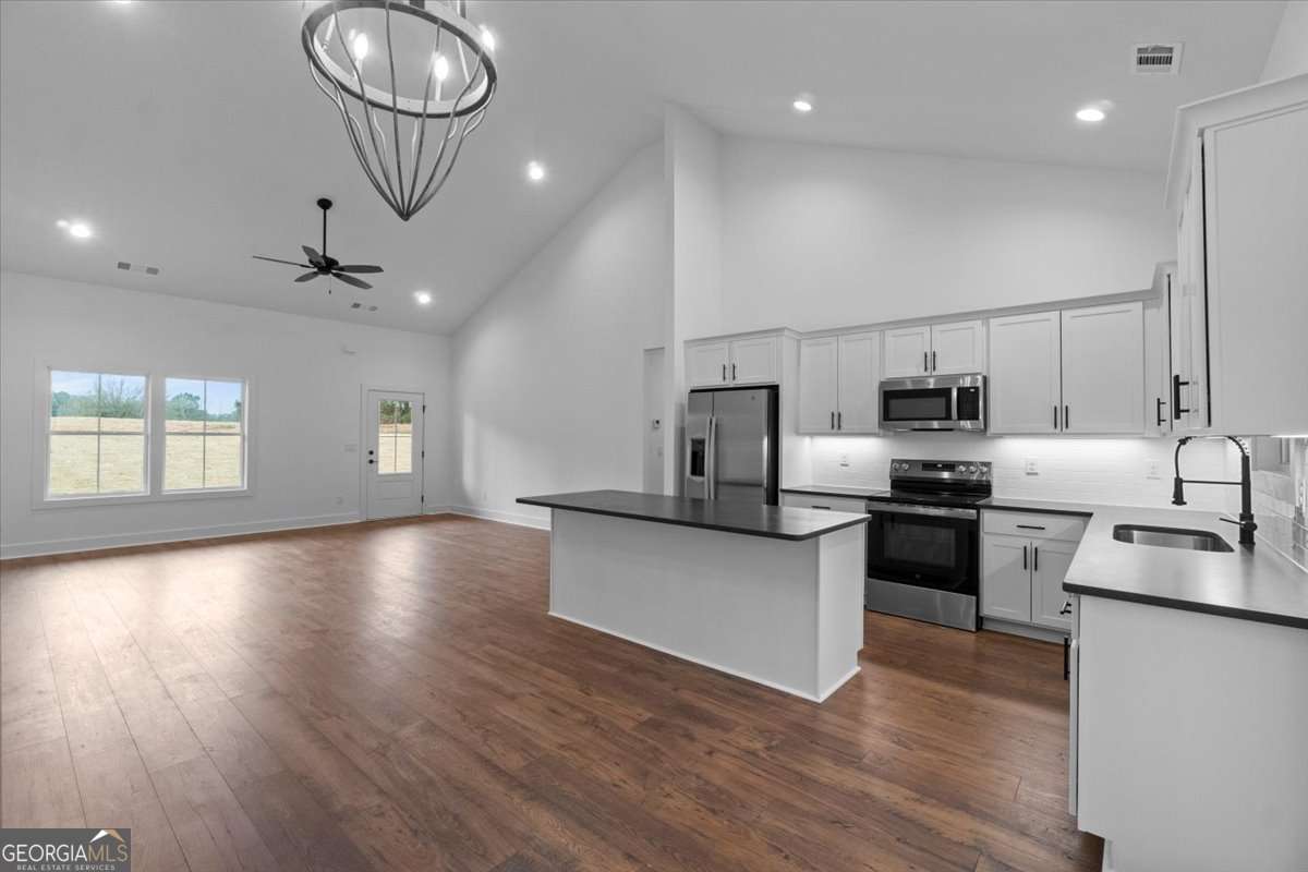 114 Henson Drive Property Photo 13