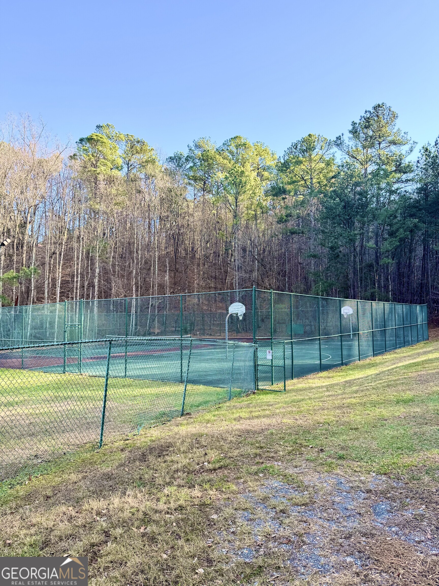 334 Packet Court Property Photo 18