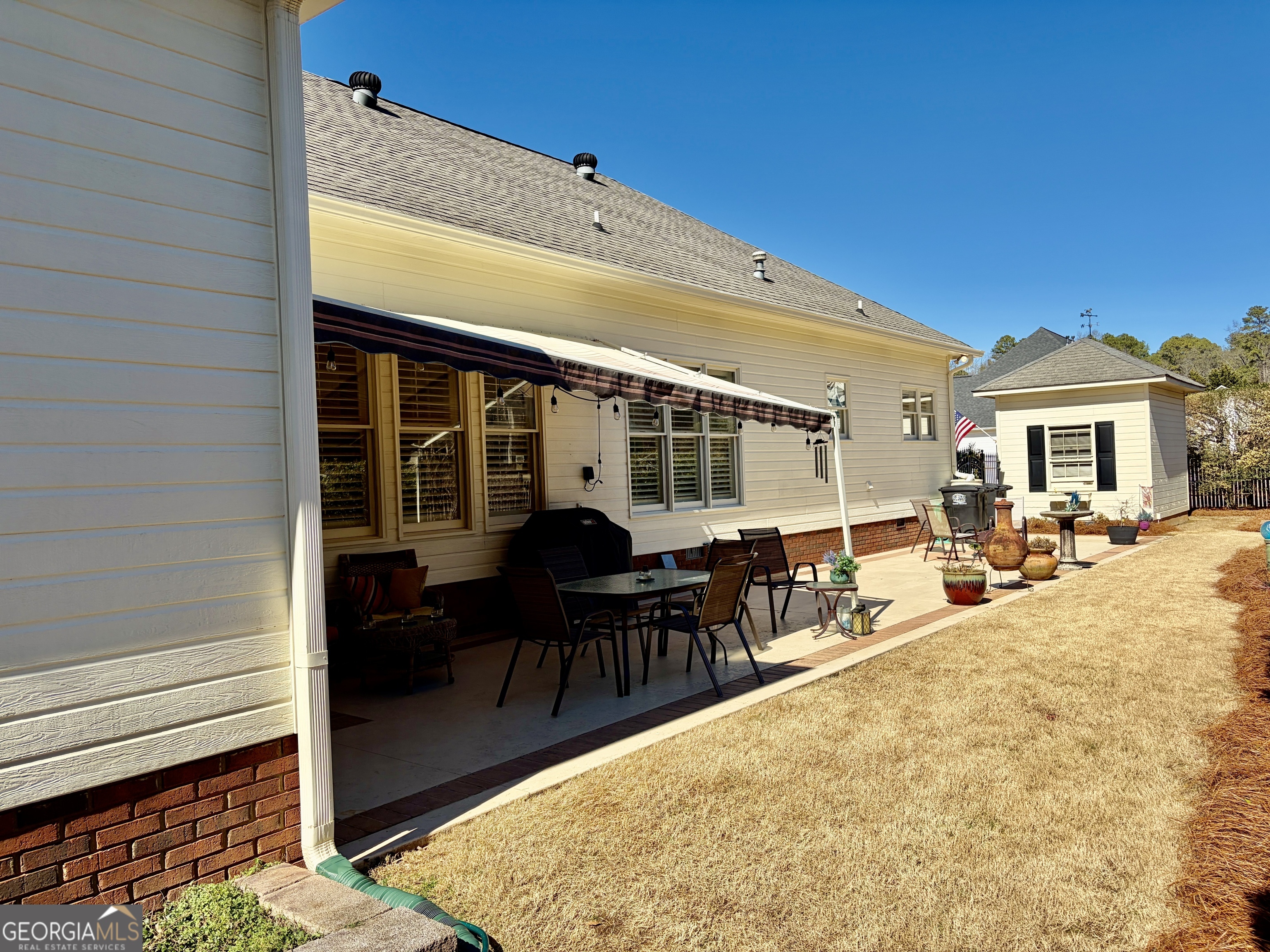 14 Saddlebrook Drive Se Property Photo 5
