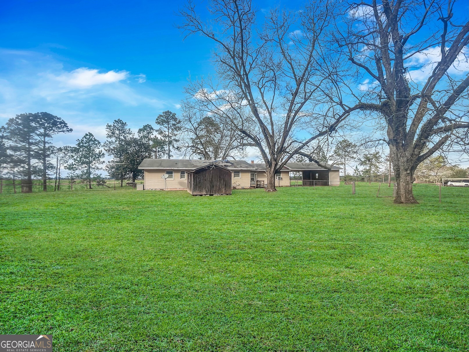 575 Mccarty Road Property Photo 5