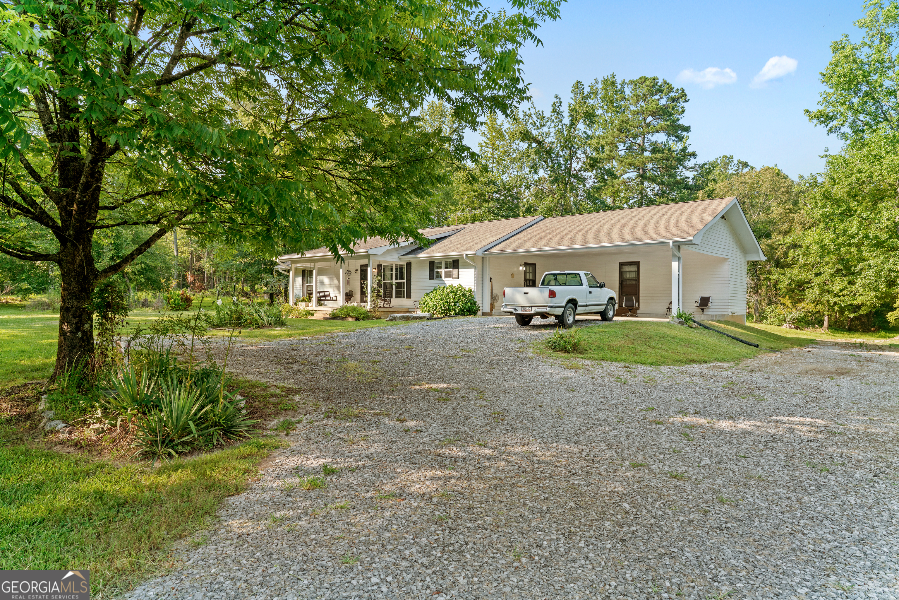 437 Cohutta Beaverdale Road Property Photo 1