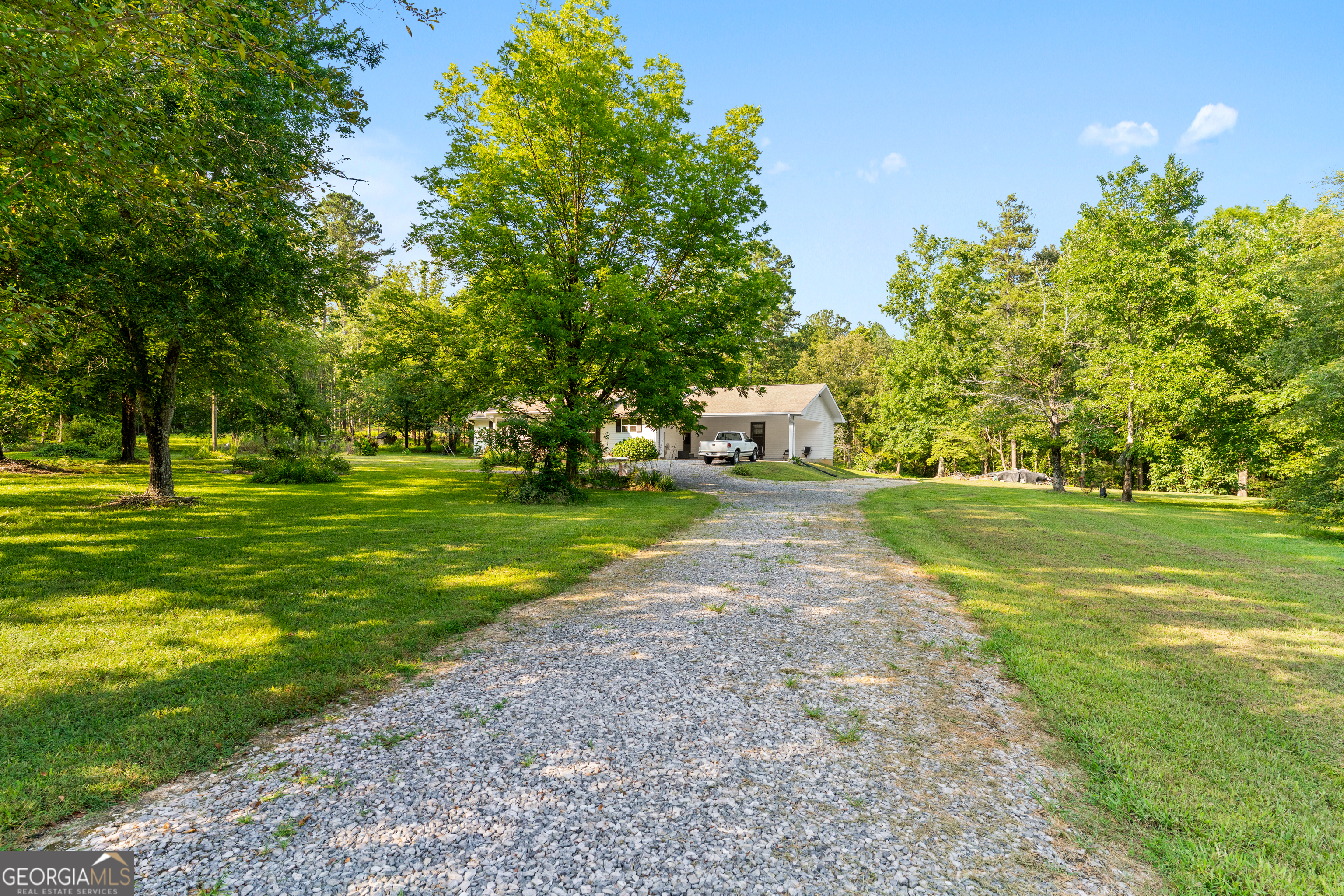 437 Cohutta Beaverdale Road Property Photo 2