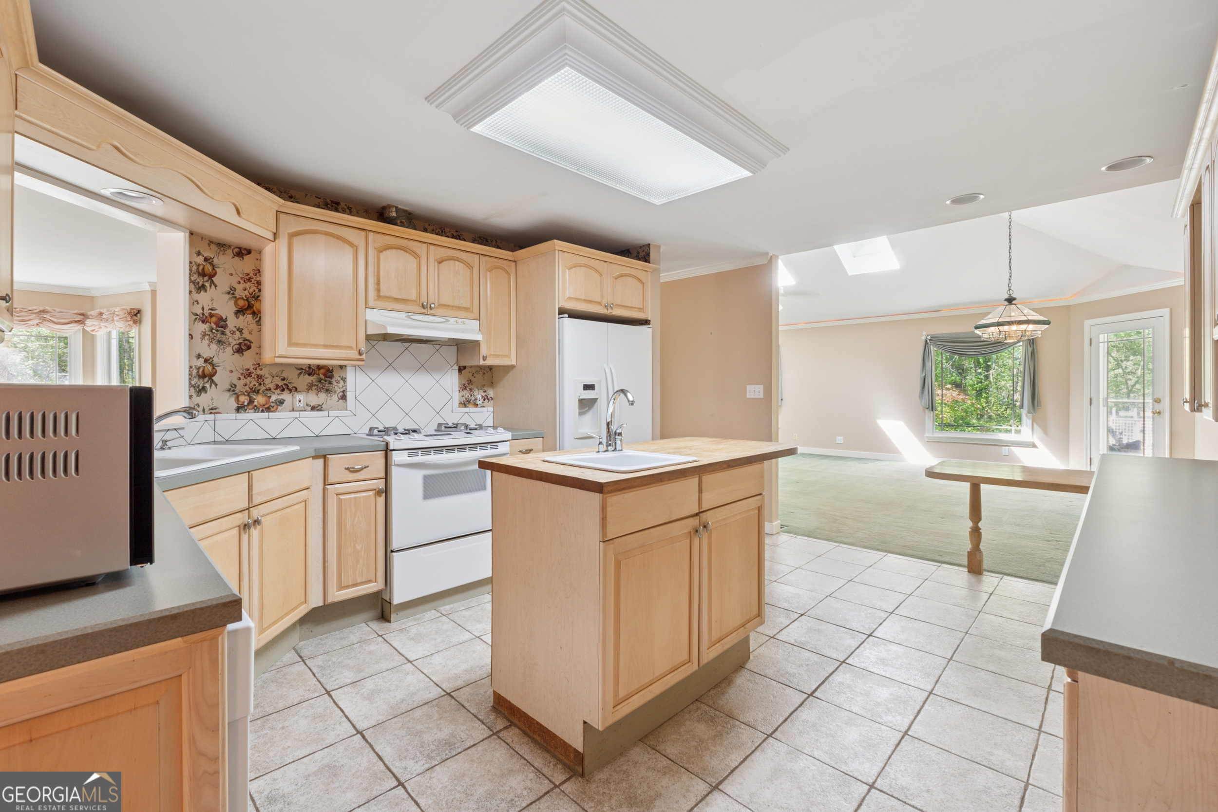 2057 Sugar Pike Road Property Photo 8