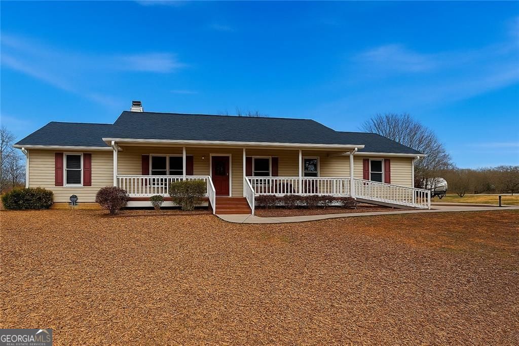 298 Trestle Road Property Photo 2