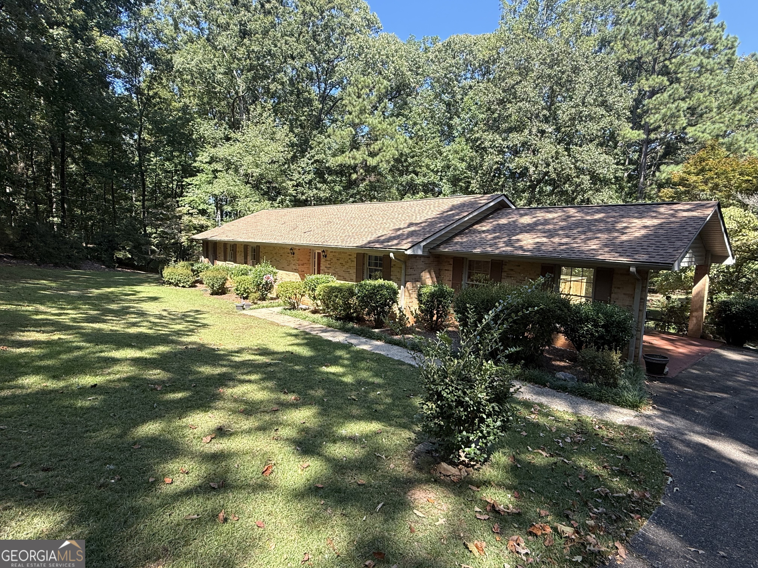 90 Hickory Lane Property Photo 1