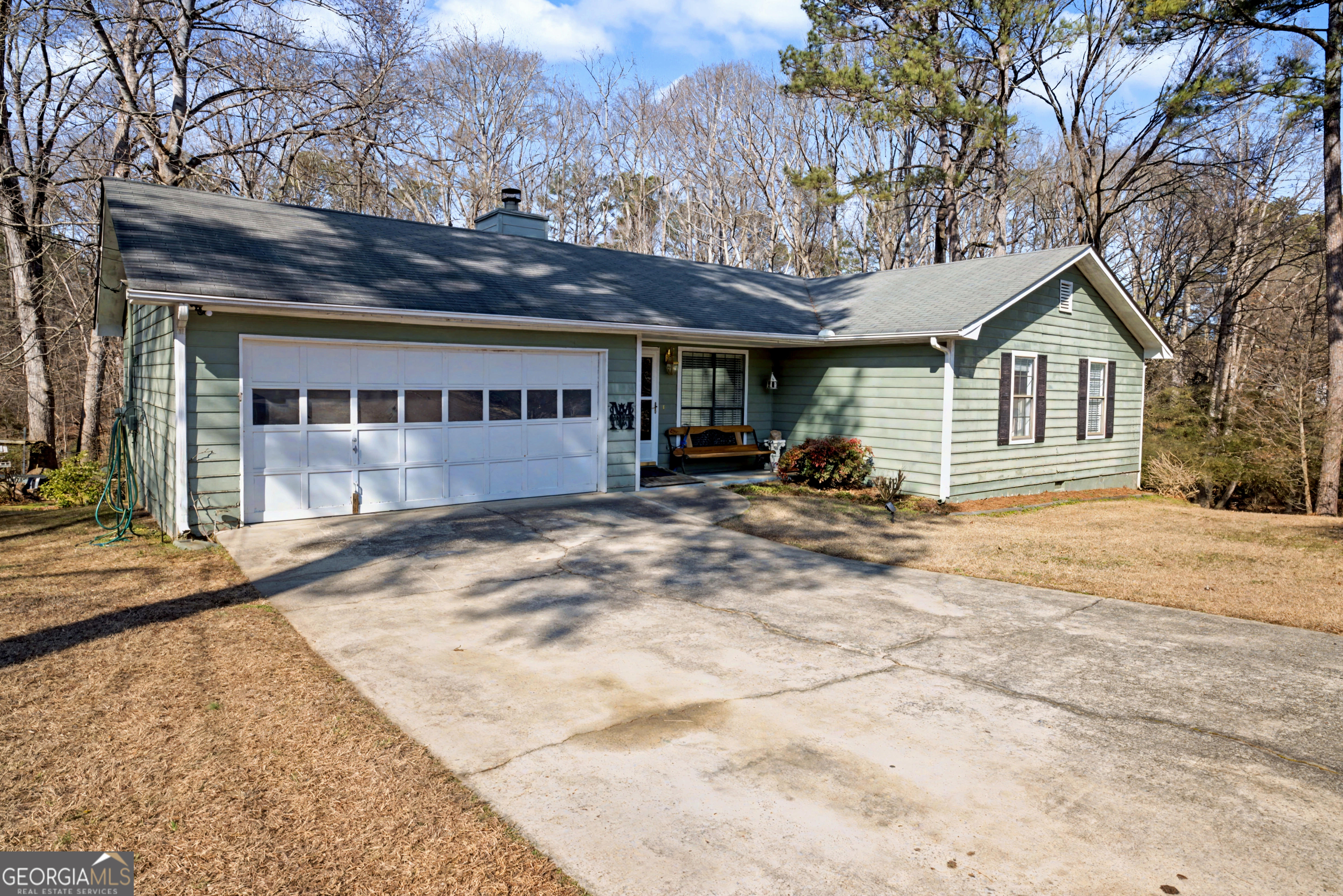 120 Farmbrook Trail Property Photo 2
