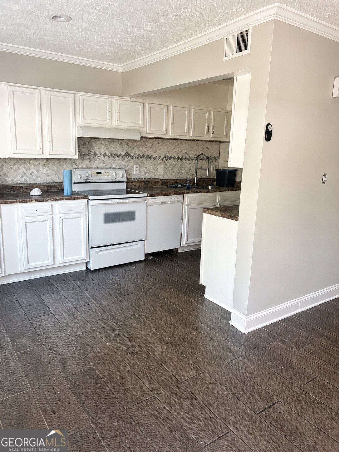 3190 Nectarine Circle Property Photo 2