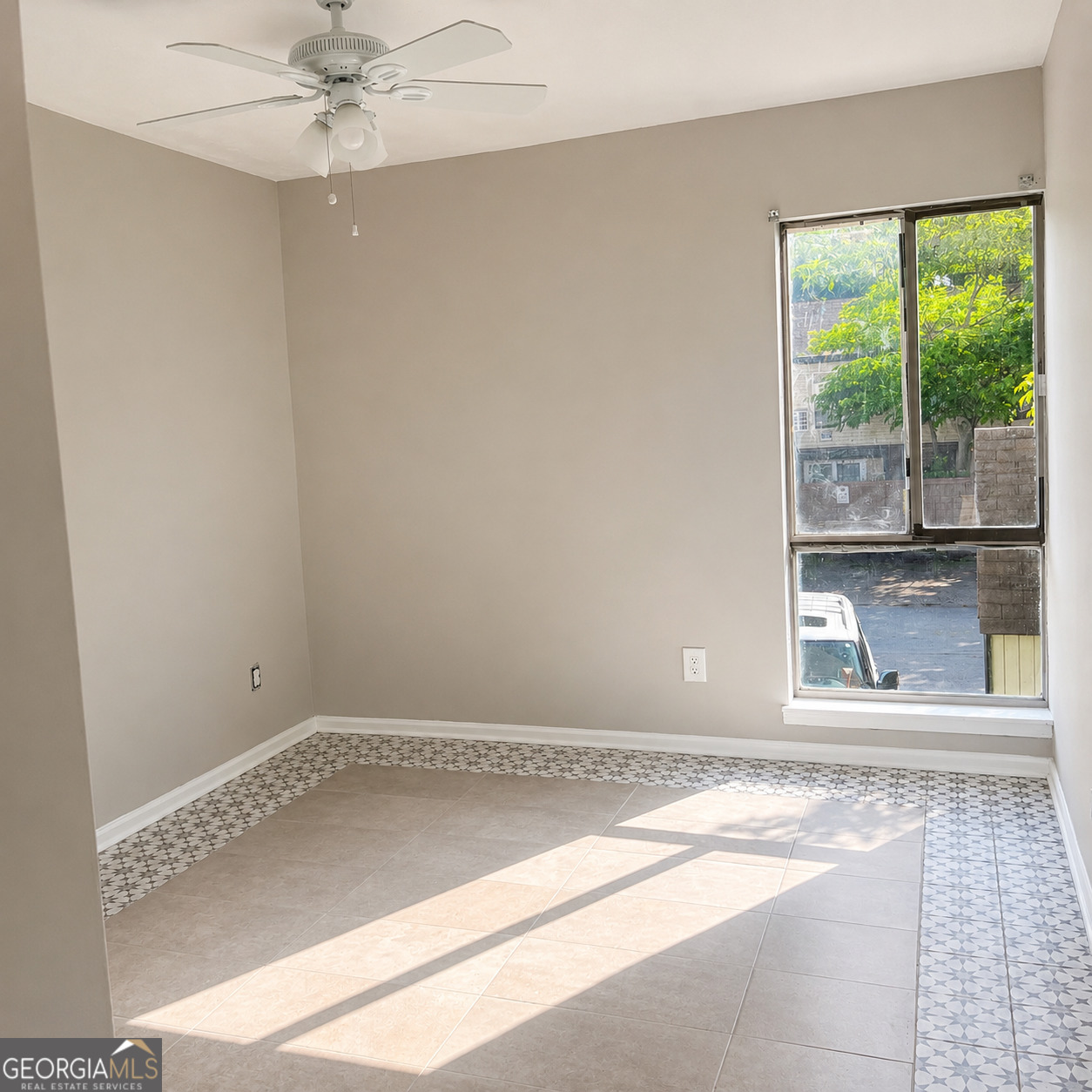 3190 Nectarine Circle Property Photo 8