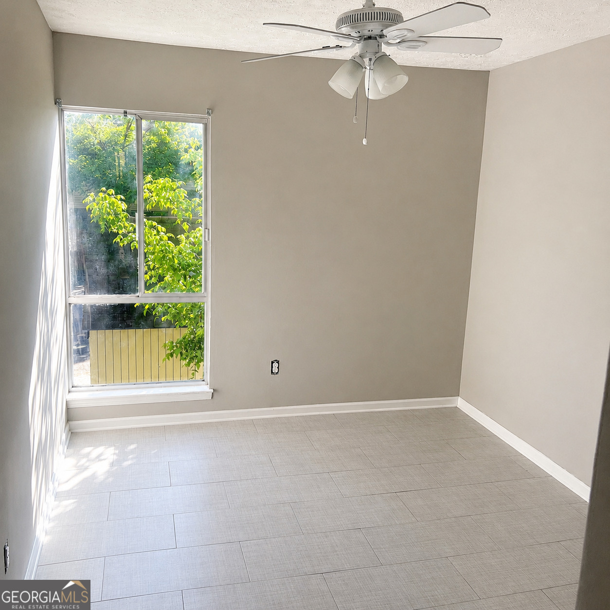 3190 Nectarine Circle Property Photo 9
