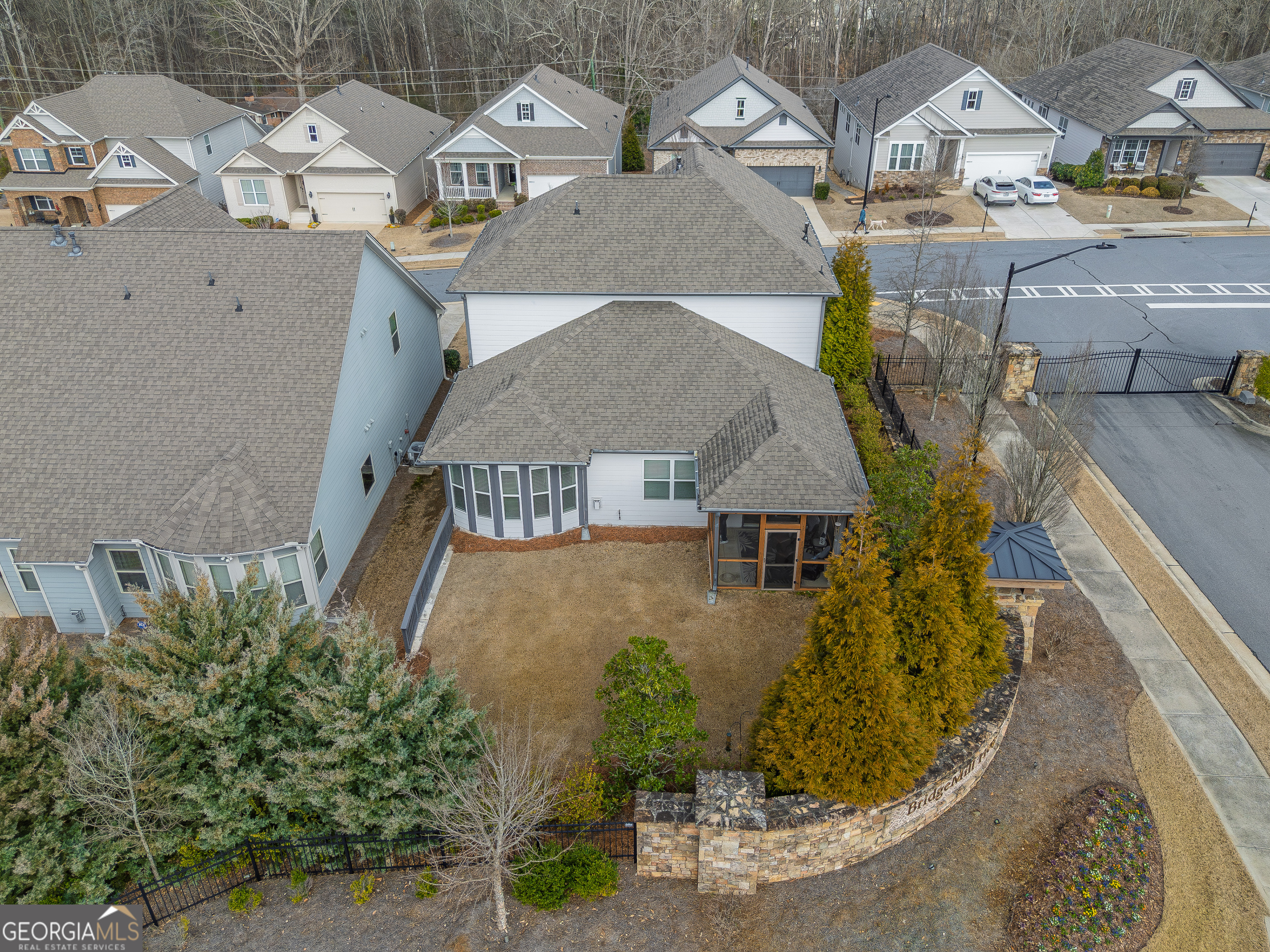 114 Overlook Ridge Way Property Photo 8