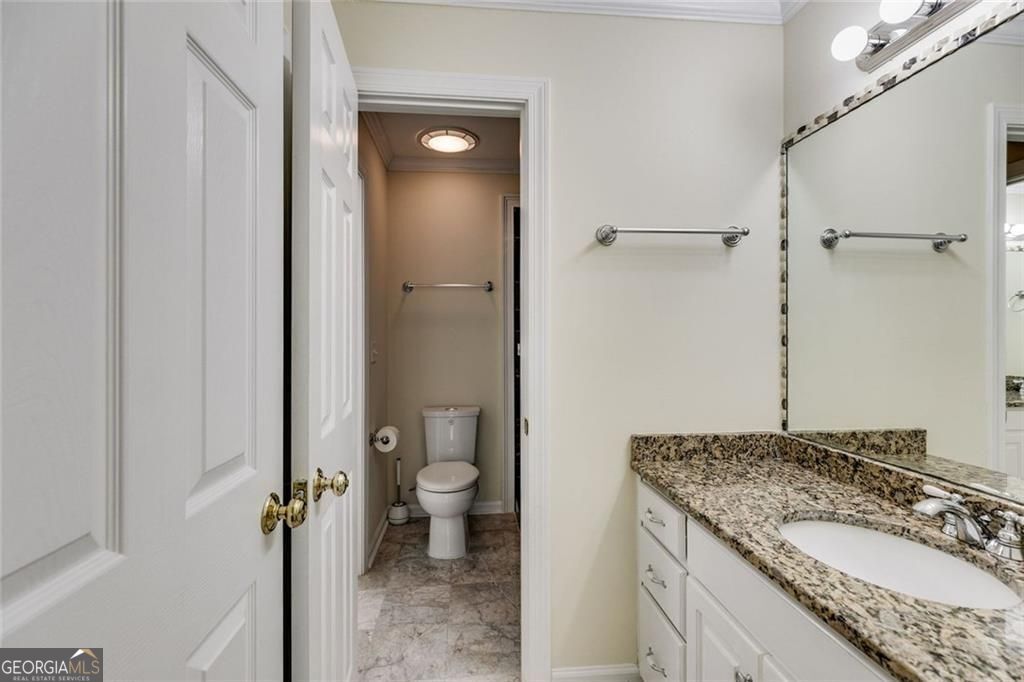 110 Pond View Point Property Photo 56