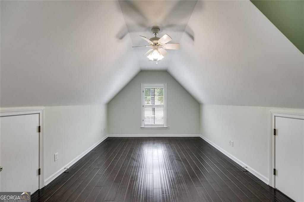 110 Pond View Point Property Photo 58