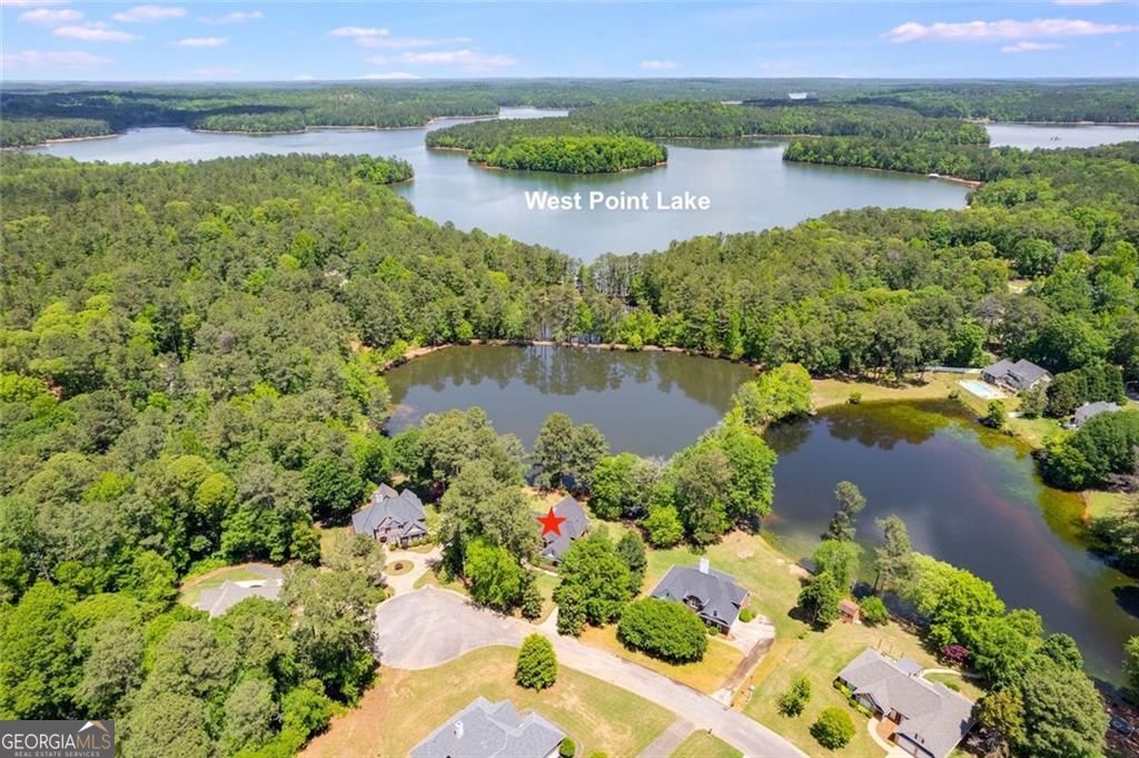 110 Pond View Point Property Photo 71