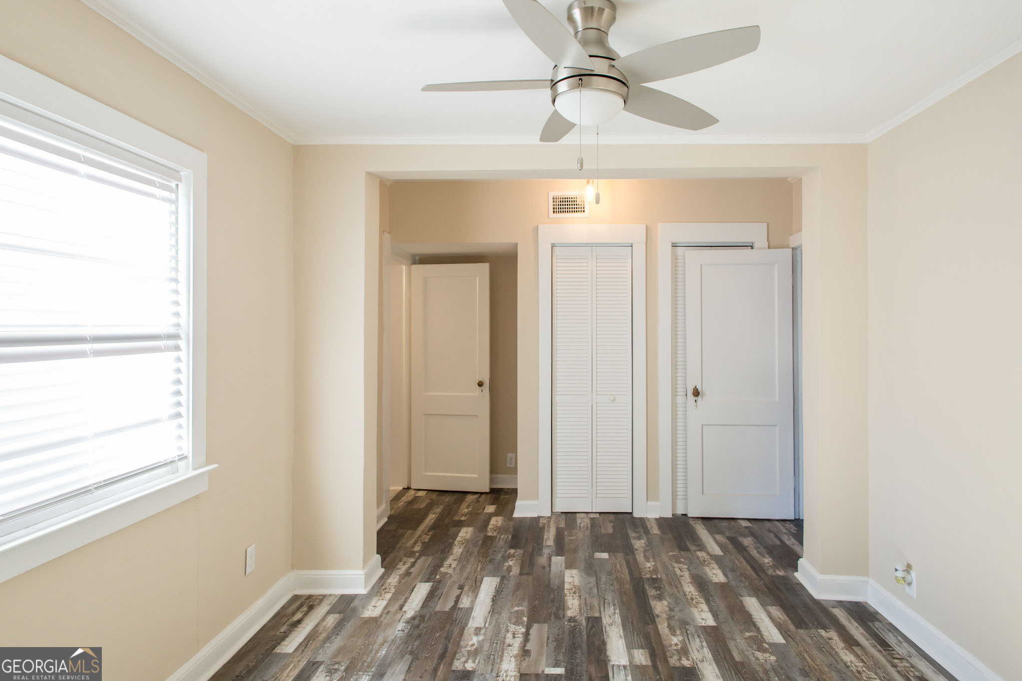 1004 Hill Street Property Photo 20