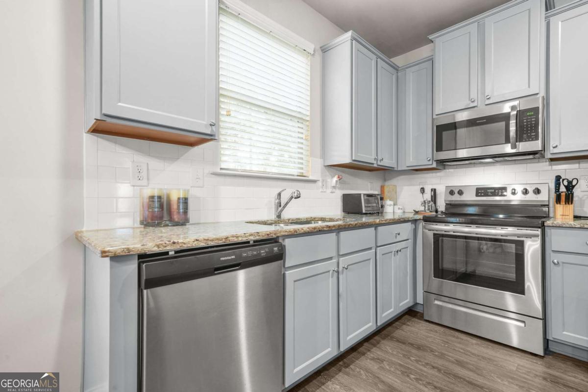 6256 Trickle Bend Property Photo 15