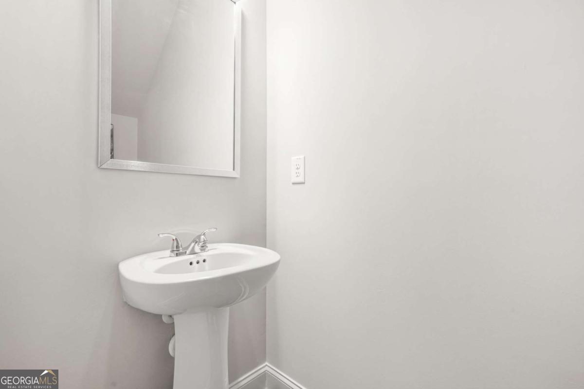 6256 Trickle Bend Property Photo 32