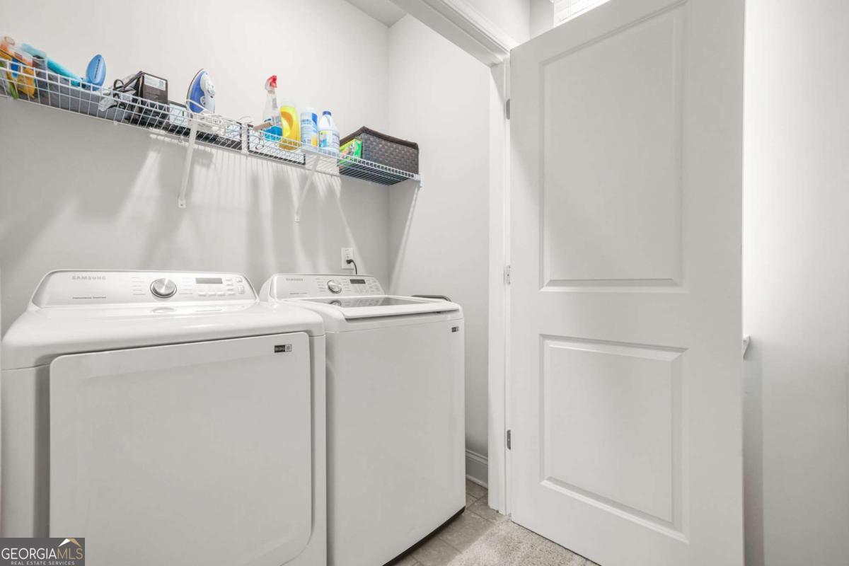 6256 Trickle Bend Property Photo 34