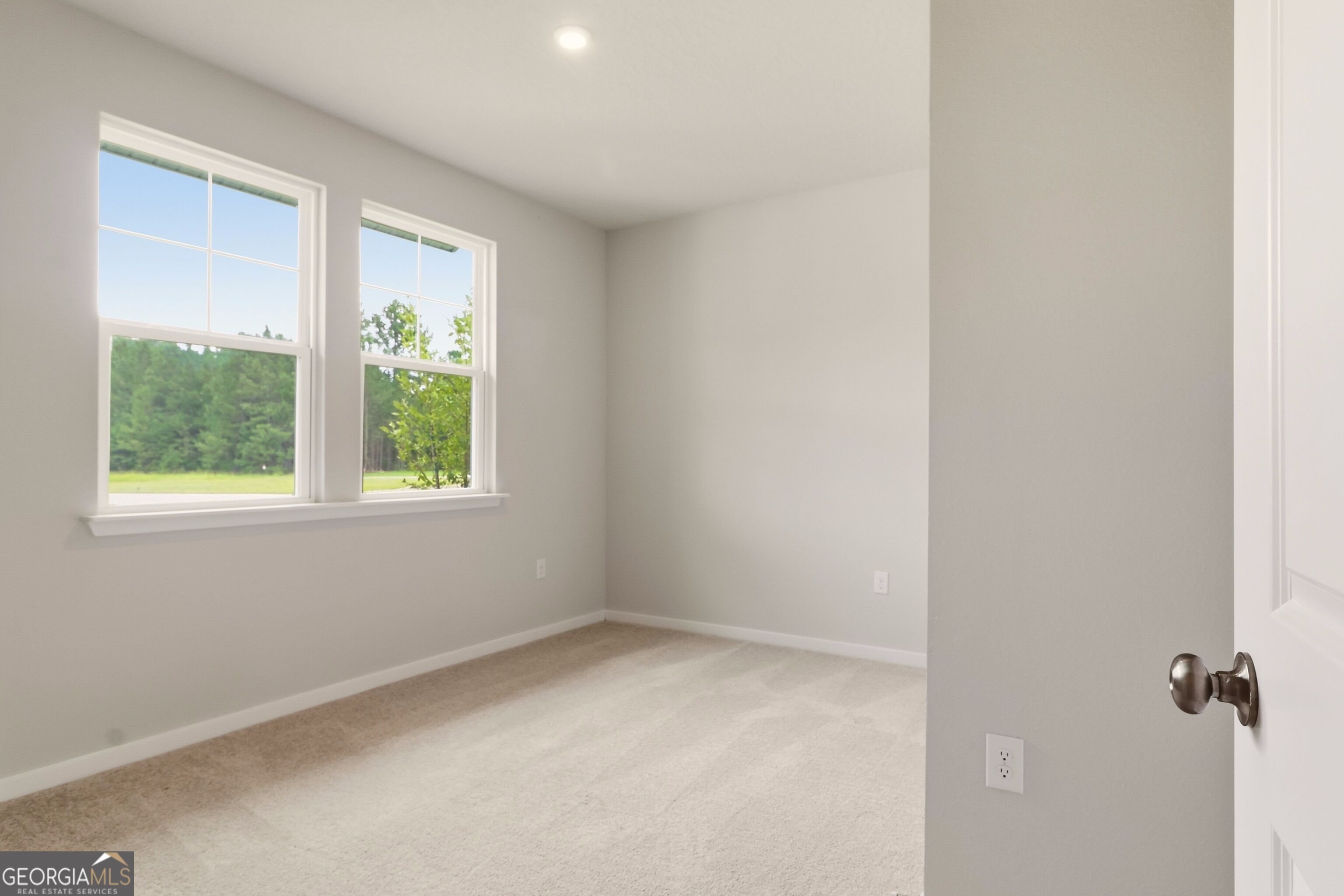 239 Park View Lane Property Photo 5