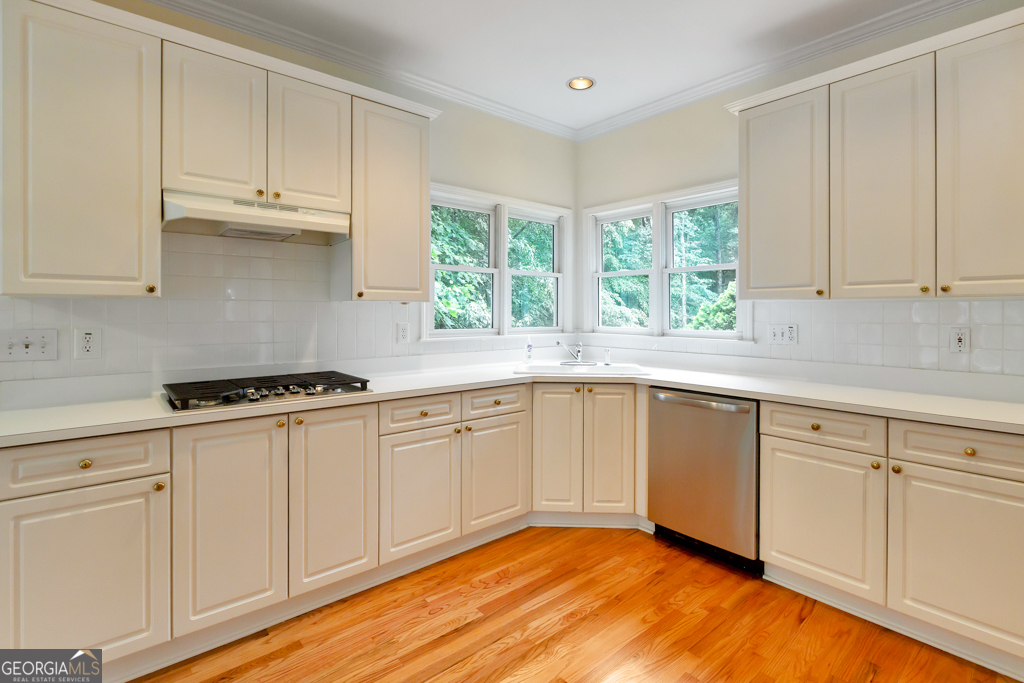 2613 Winterthur Main Nw Property Photo 19
