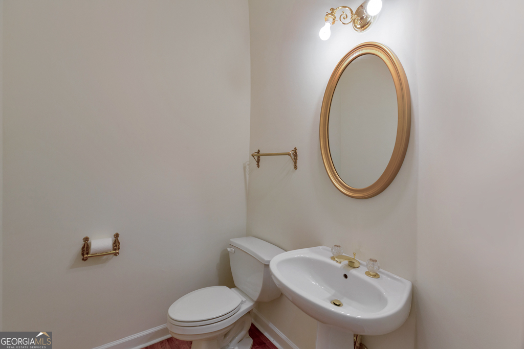 2613 Winterthur Main Nw Property Photo 27