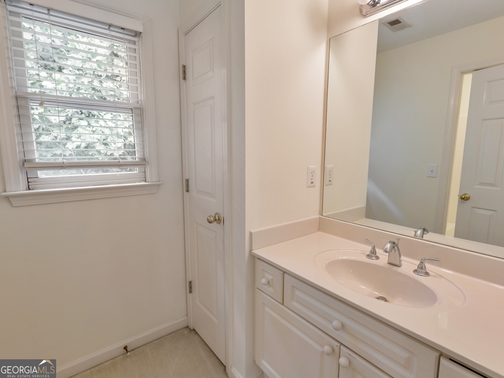 2613 Winterthur Main Nw Property Photo 39