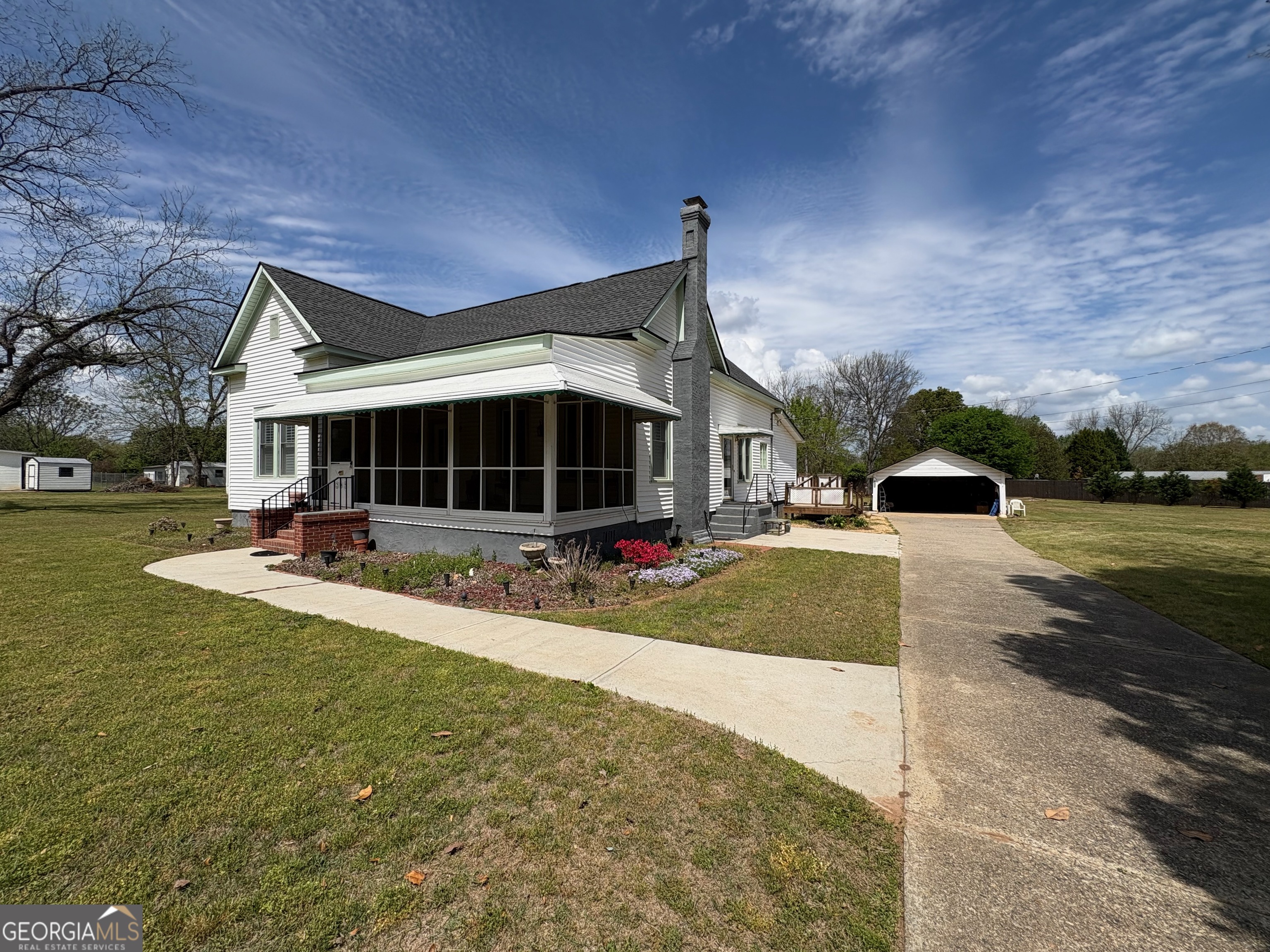 205 White Road Property Photo 1