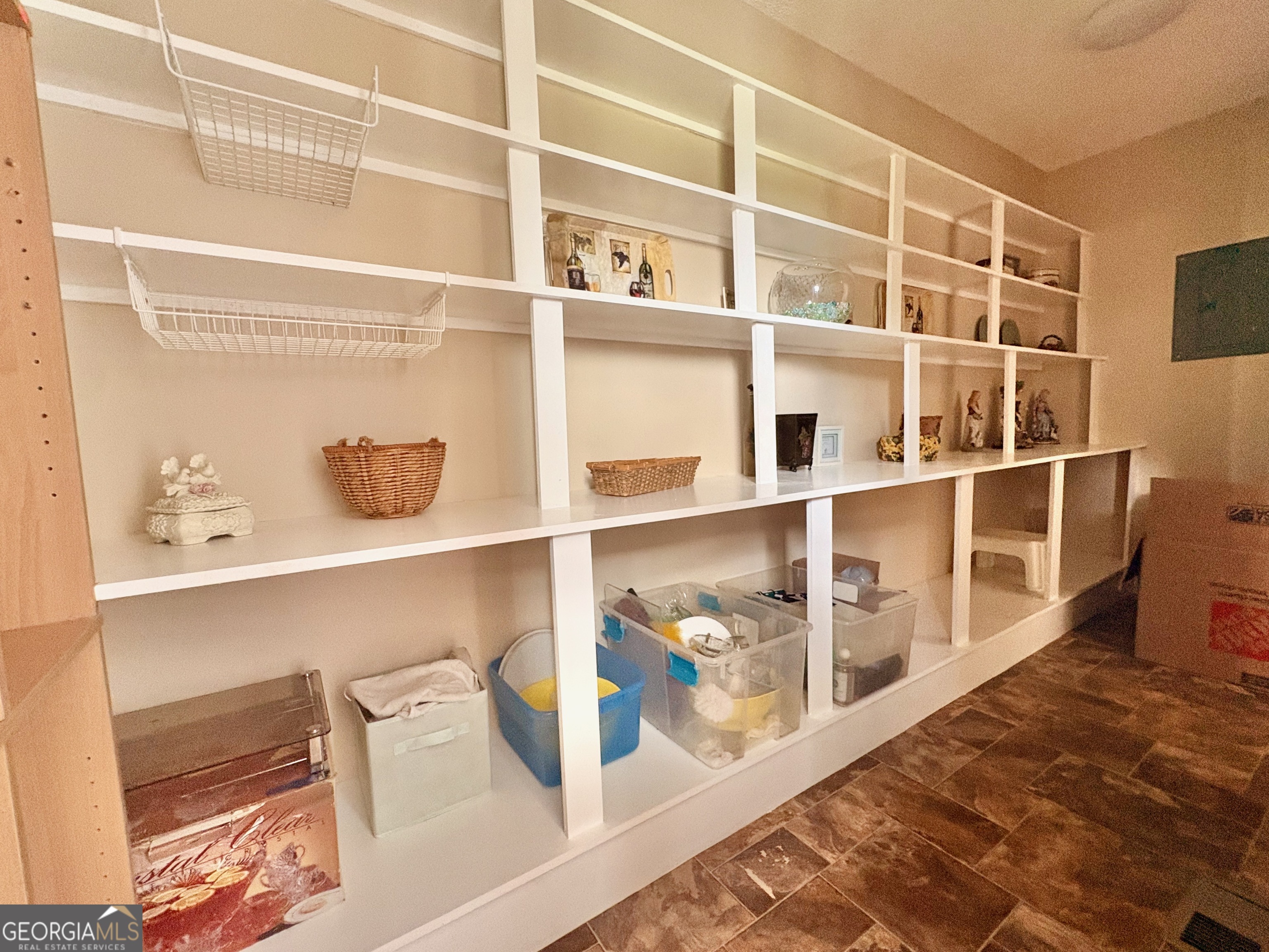 205 White Road Property Photo 12