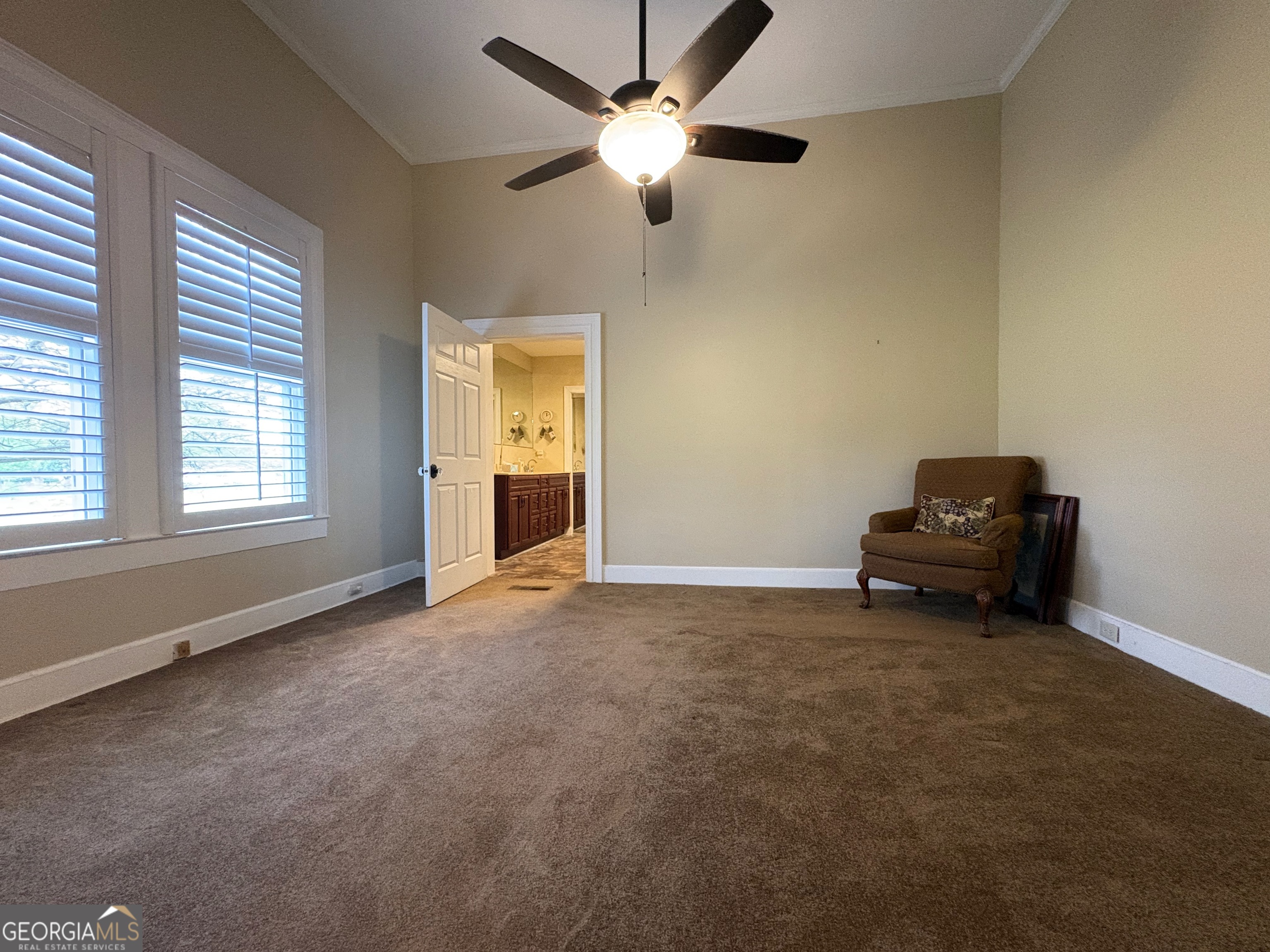 205 White Road Property Photo 14