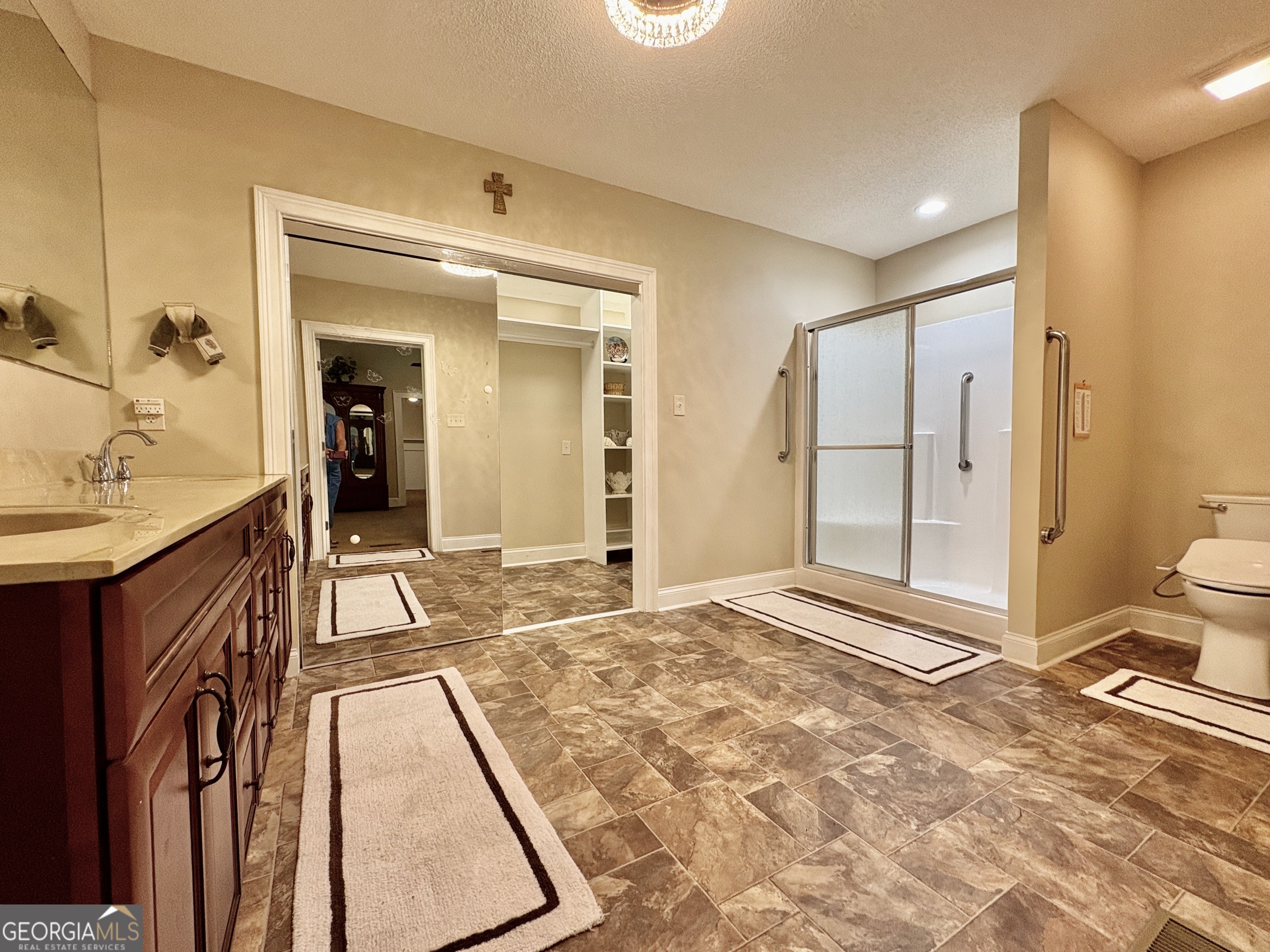 205 White Road Property Photo 15