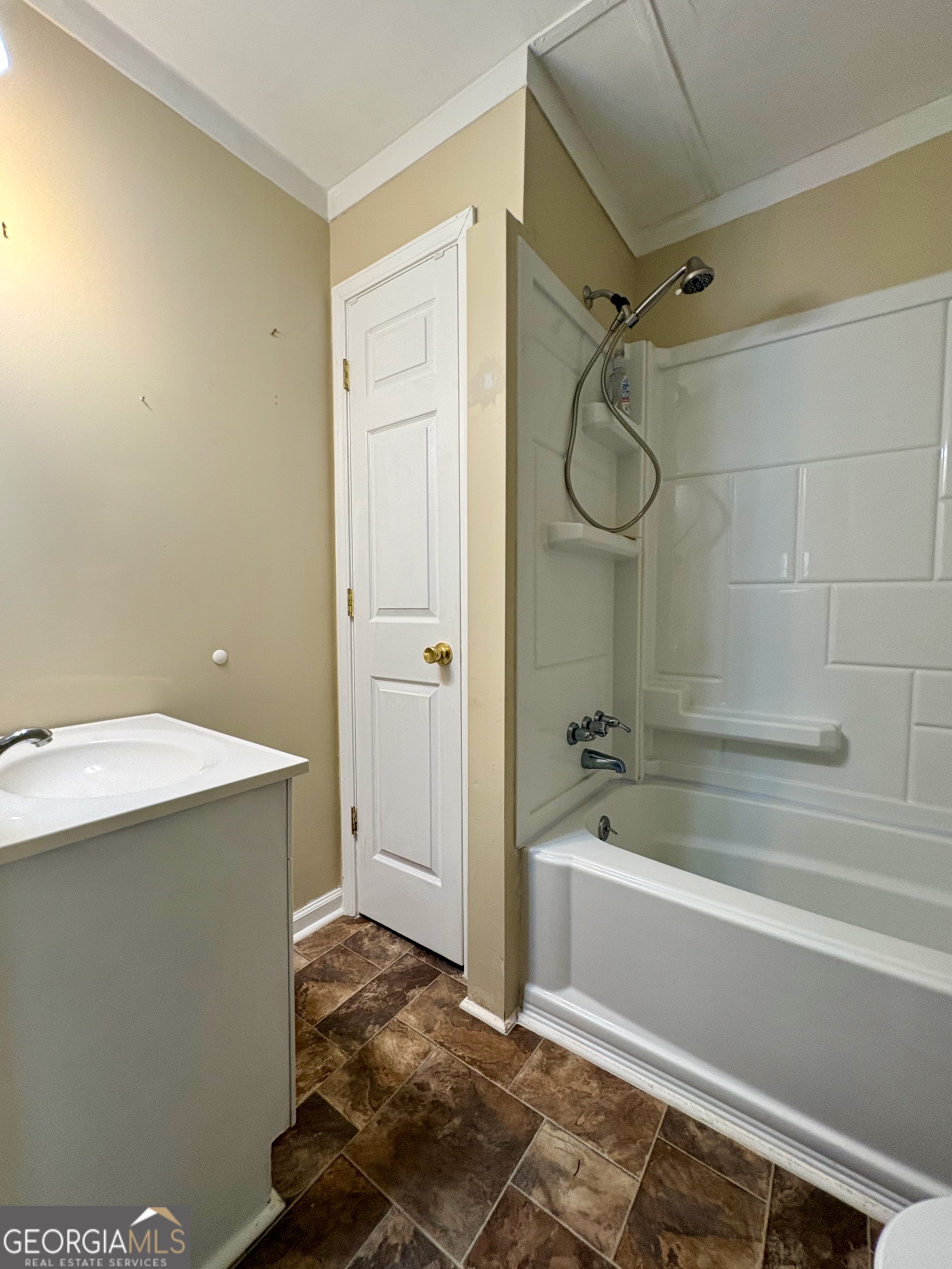 205 White Road Property Photo 20
