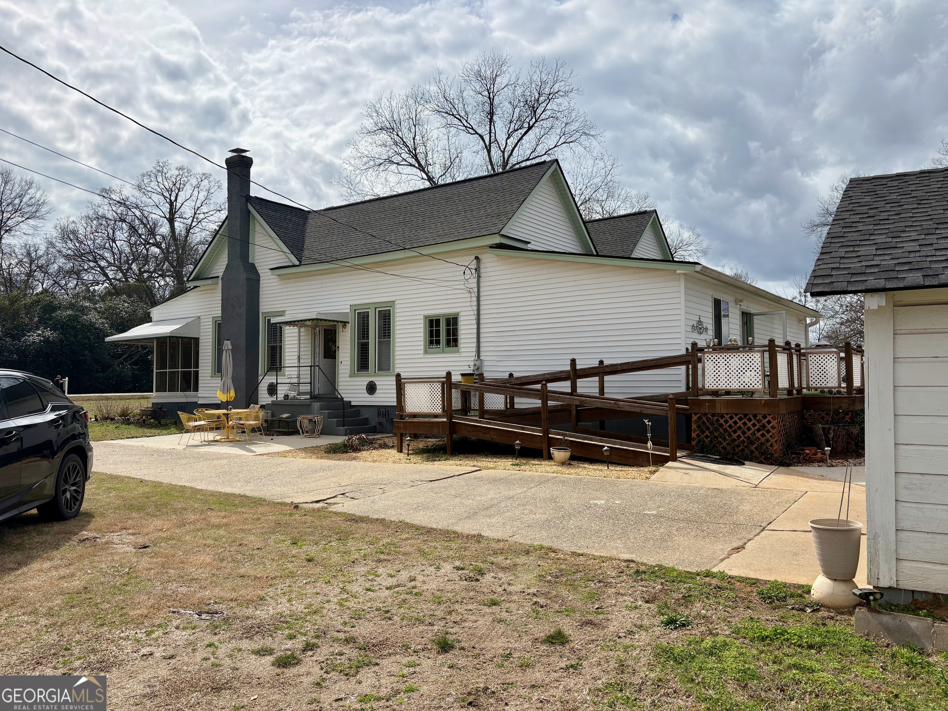 205 White Road Property Photo 24