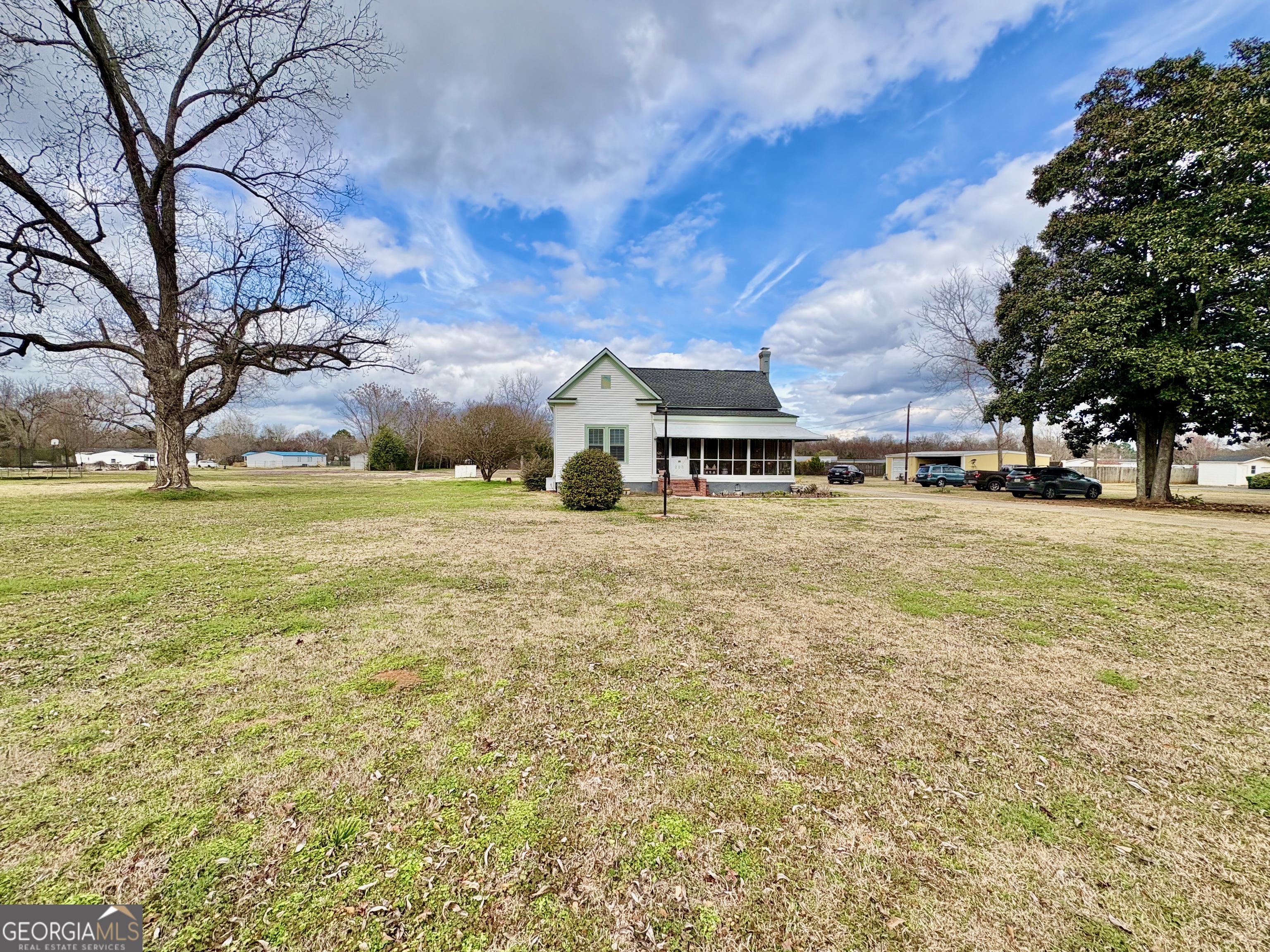 205 White Road Property Photo 28