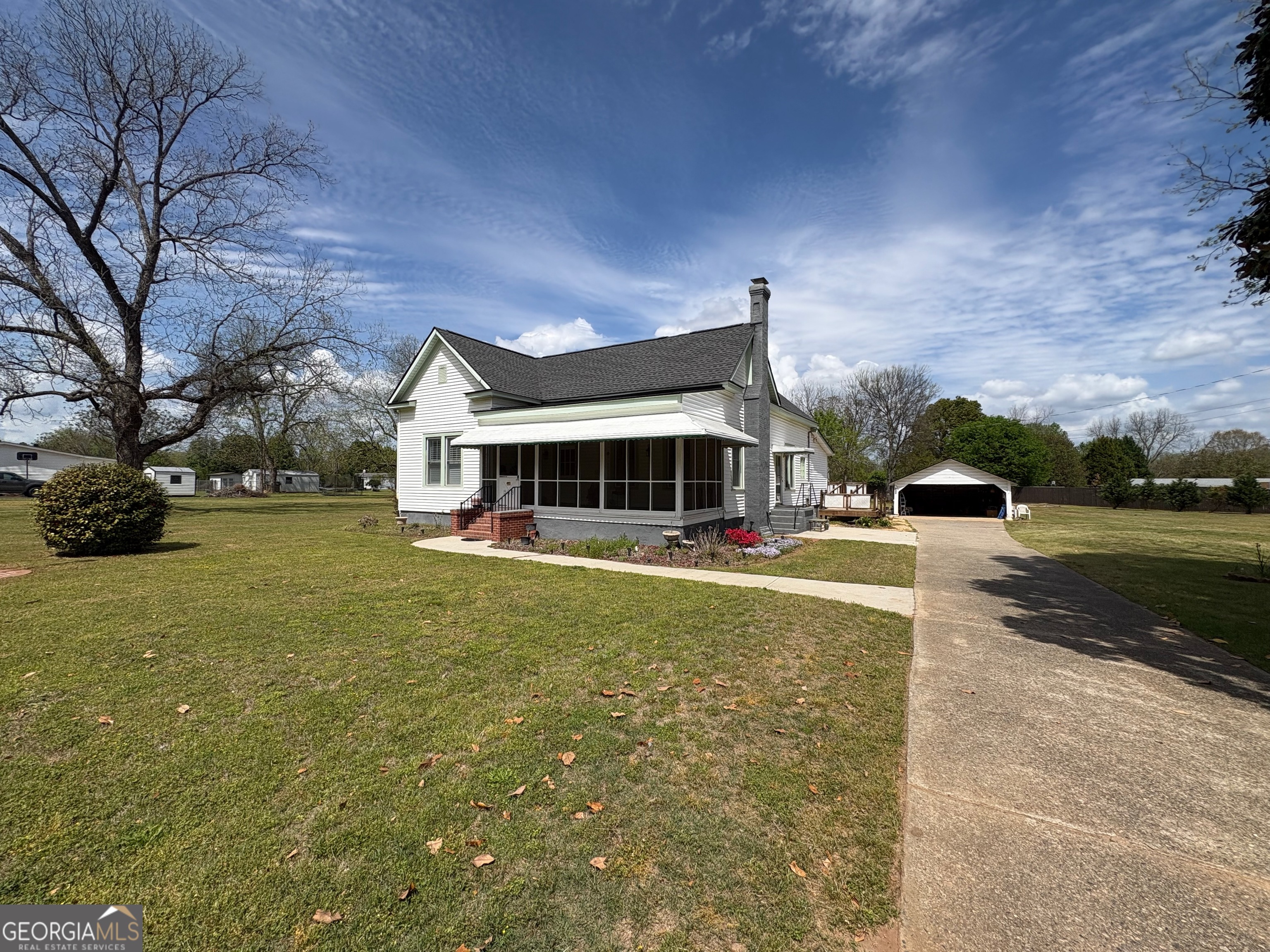 205 White Road Property Photo 36