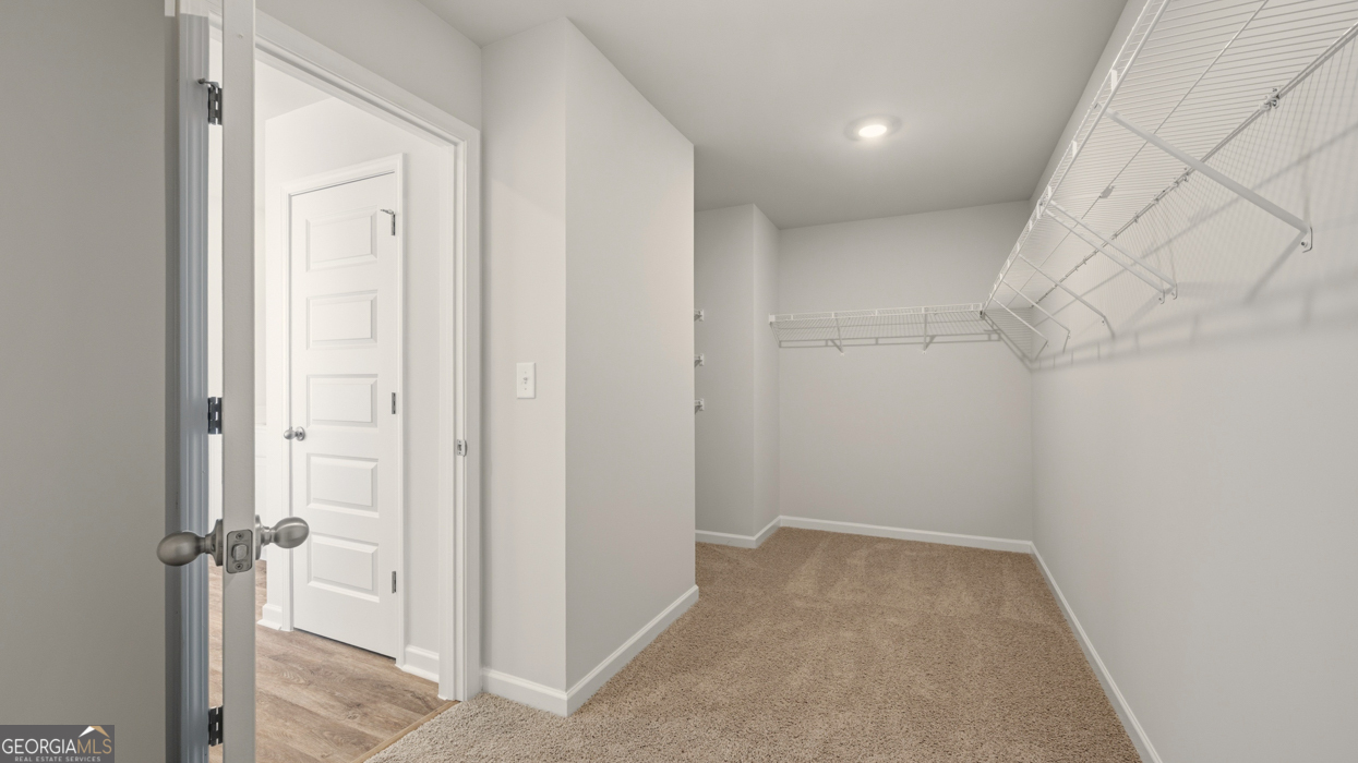 829 Trillium Drive Property Photo 28
