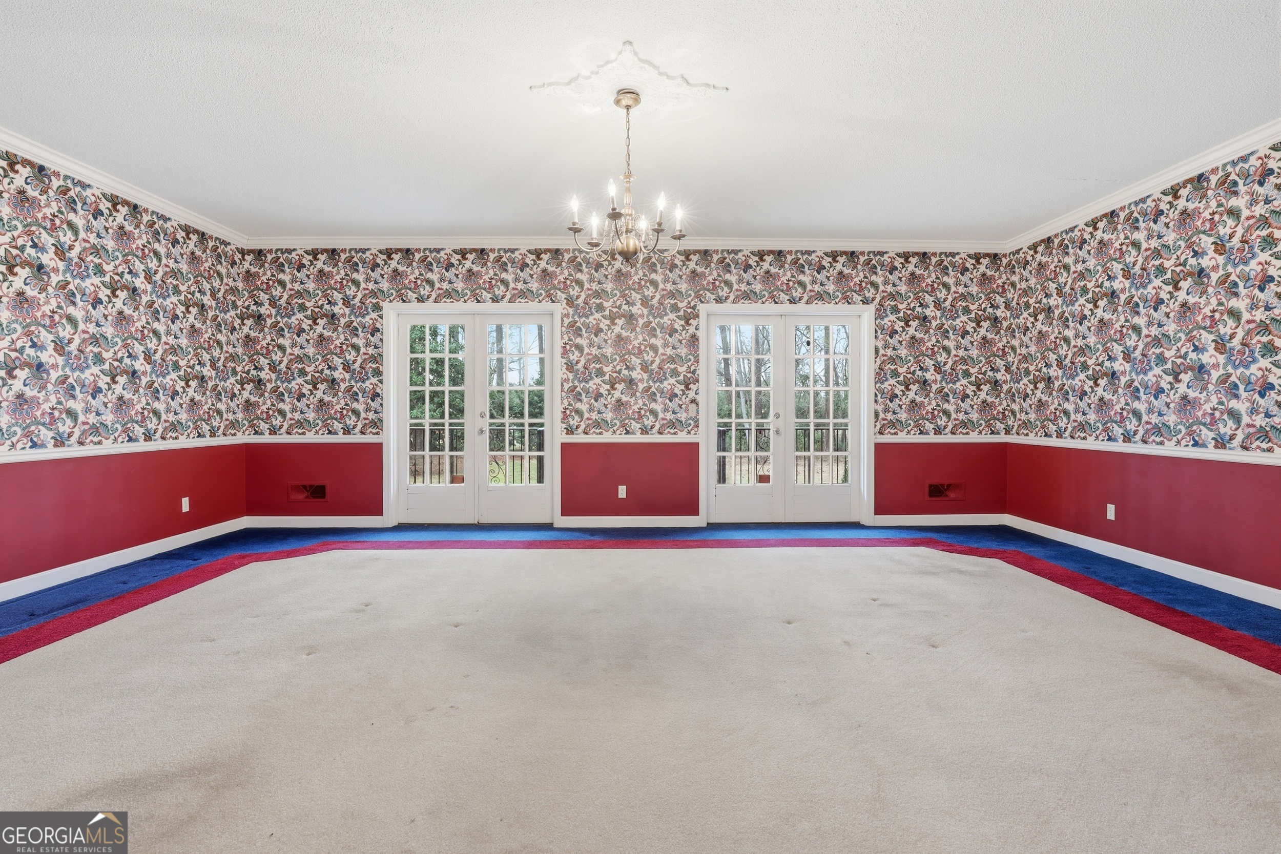 208 Timberline Road Property Photo 17
