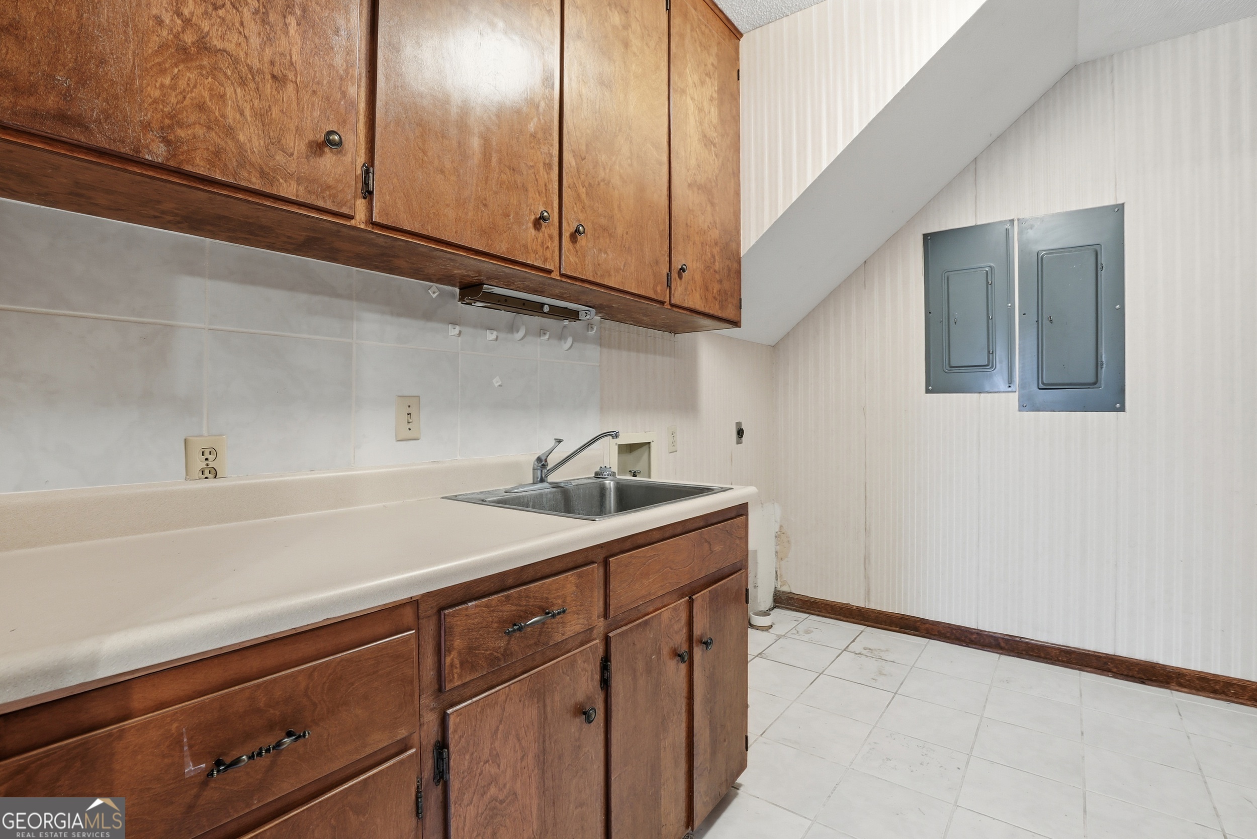 208 Timberline Road Property Photo 29