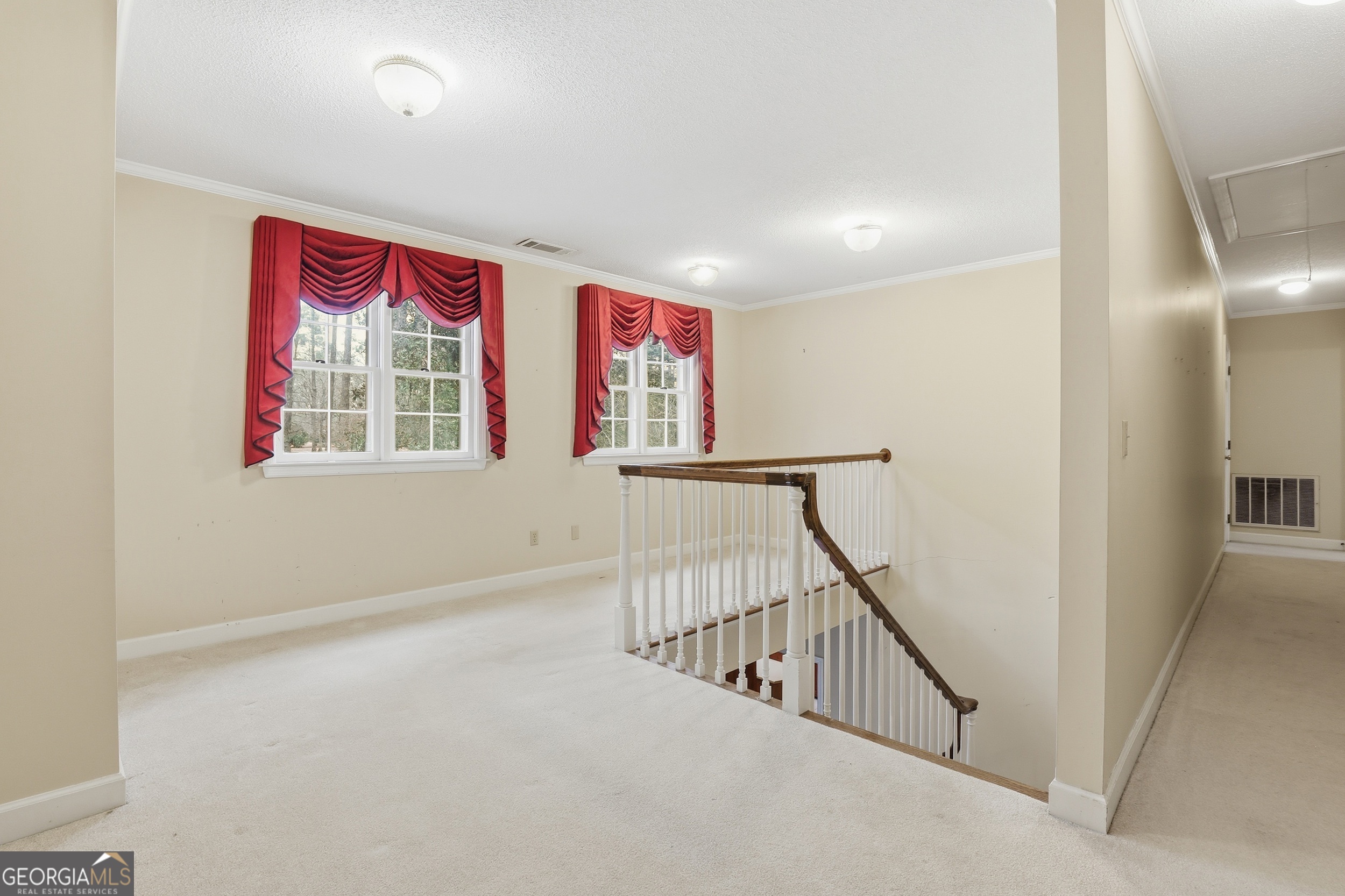 208 Timberline Road Property Photo 39