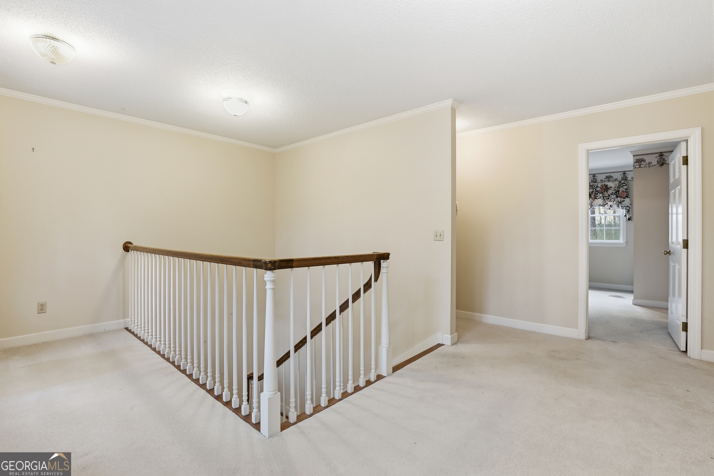 208 Timberline Road Property Photo 40