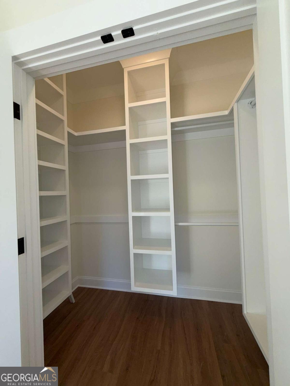 102 Longpoint Drive Property Photo 13