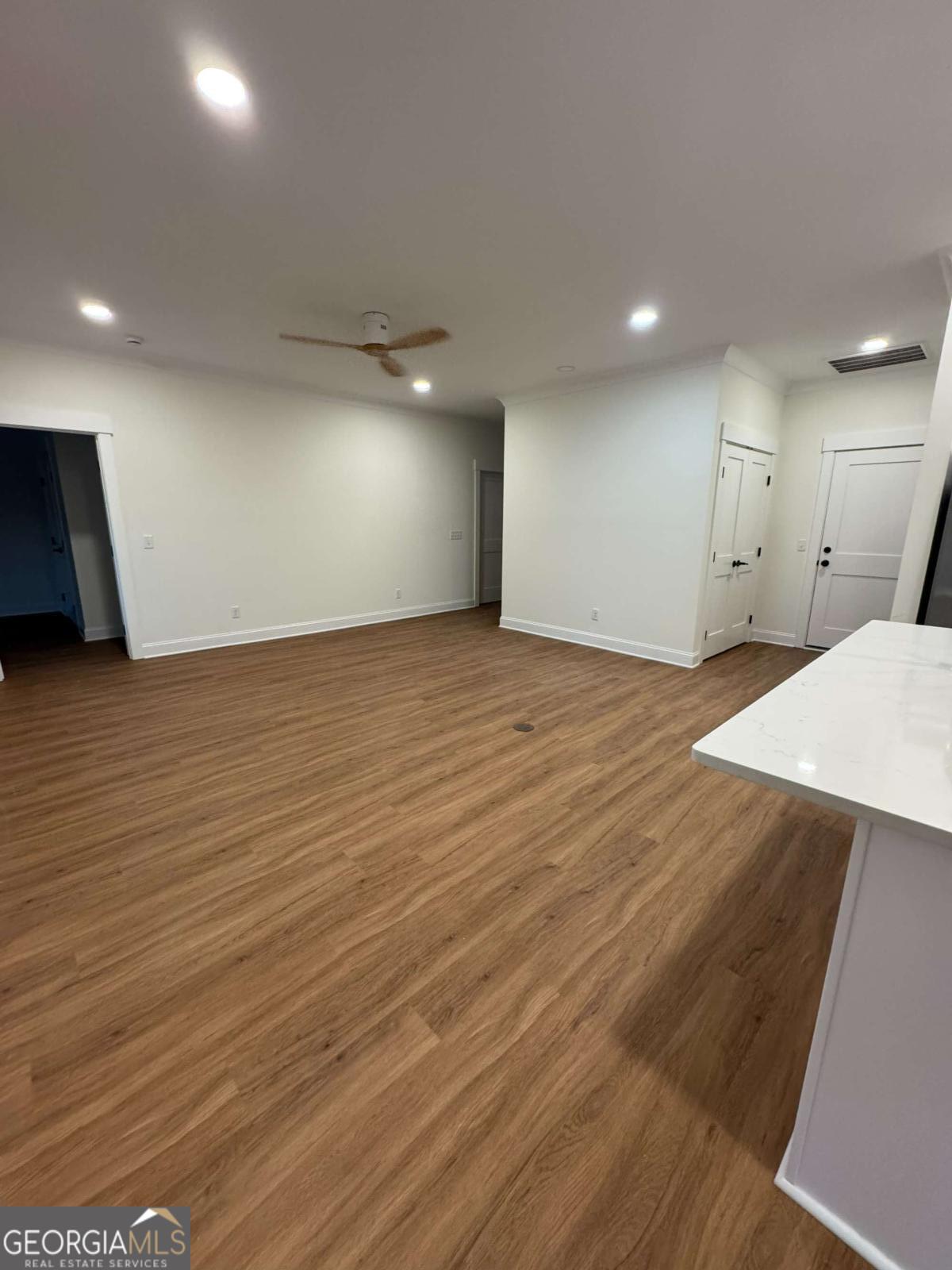 111 Longpoint Drive # B Property Photo 4